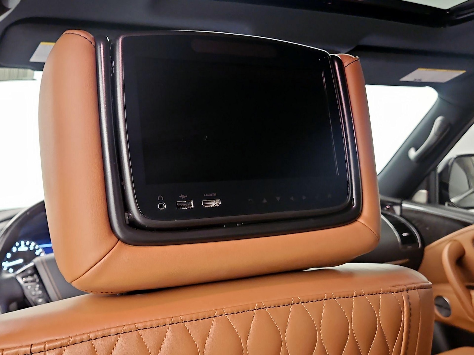 2023 INFINITI QX80 Sensory 4WD - Photo 25