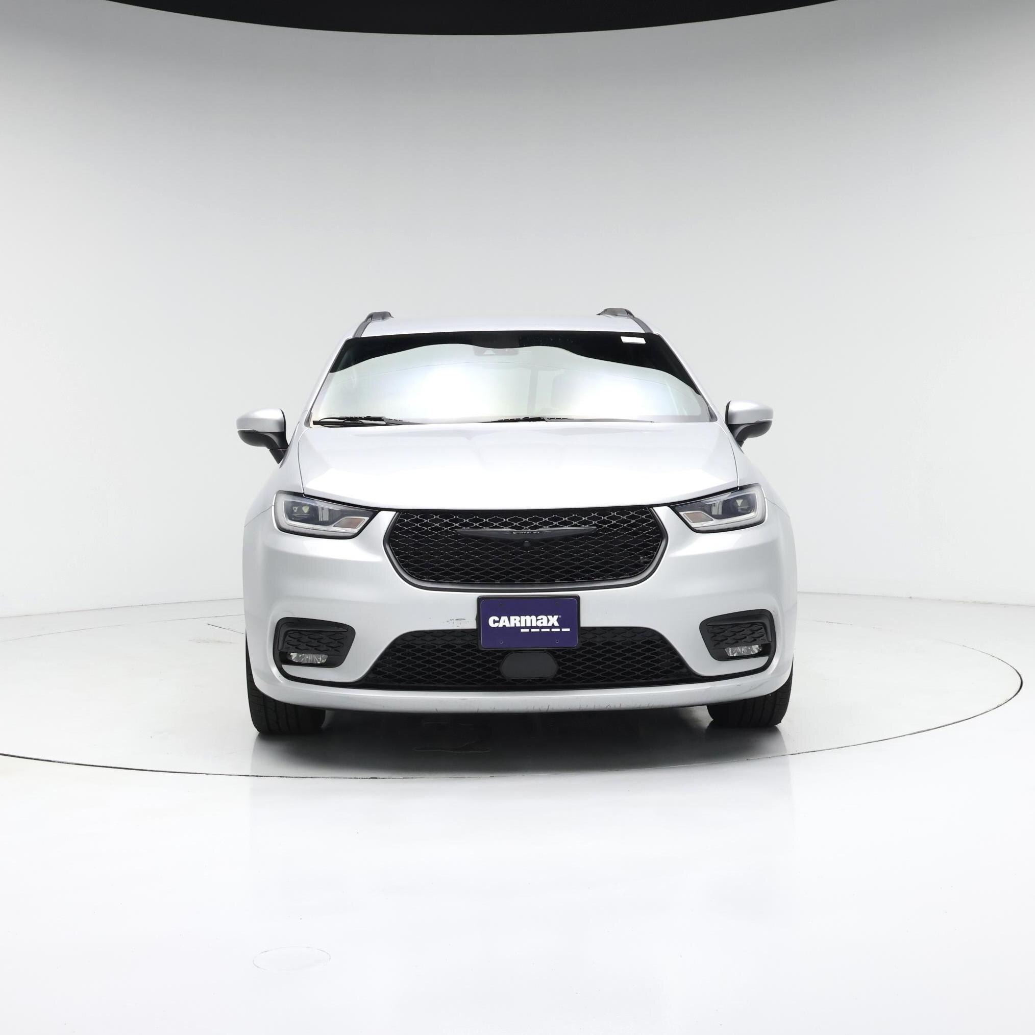 Thumbnail: 2023 Chrysler Pacifica - 5