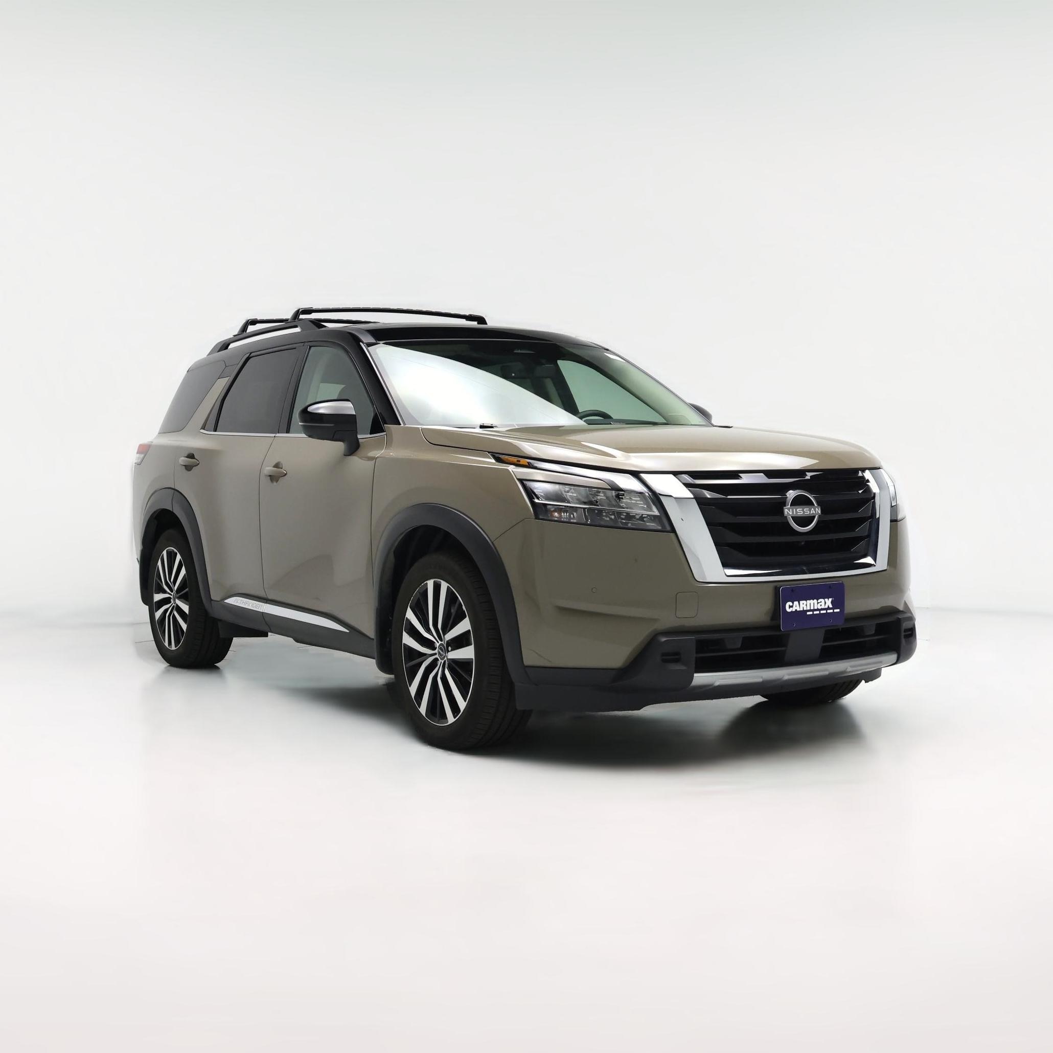 Thumbnail: 2023 Nissan Pathfinder - 1