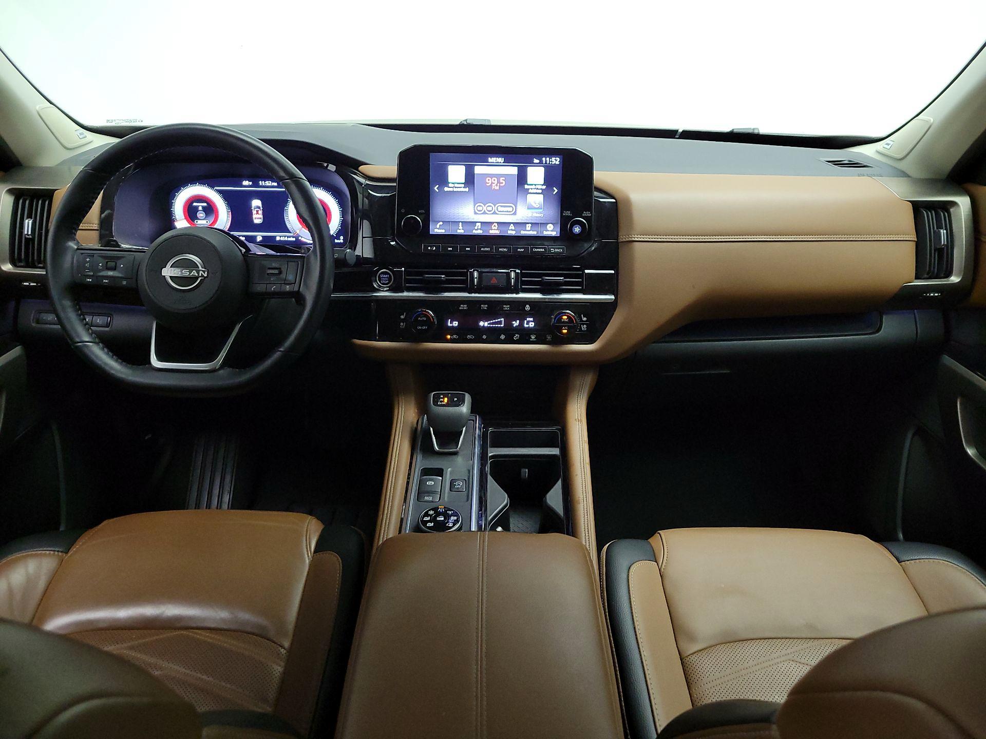 Thumbnail: 2023 Nissan Pathfinder - 9