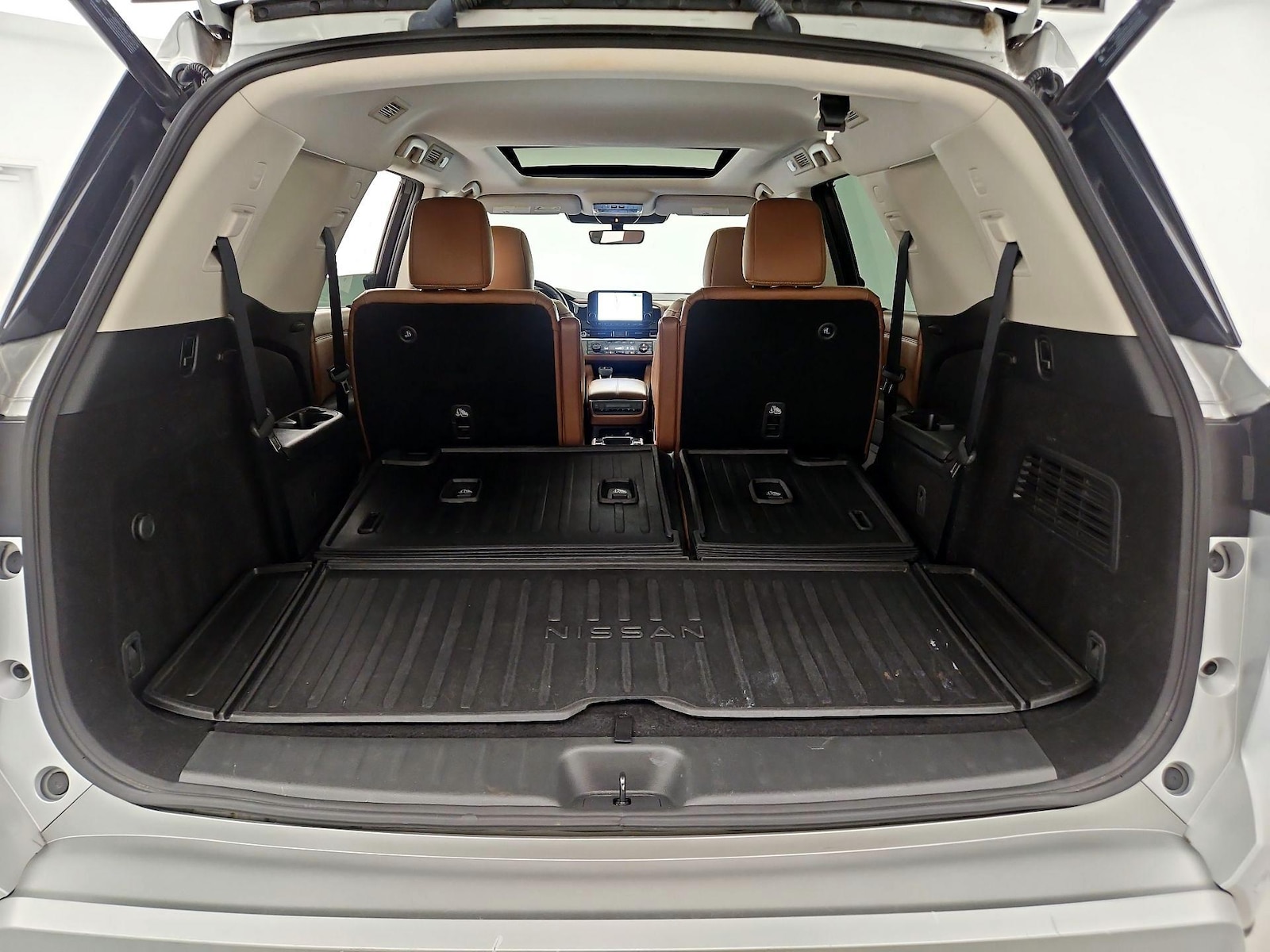 2023 Nissan Pathfinder Platinum - Photo 23