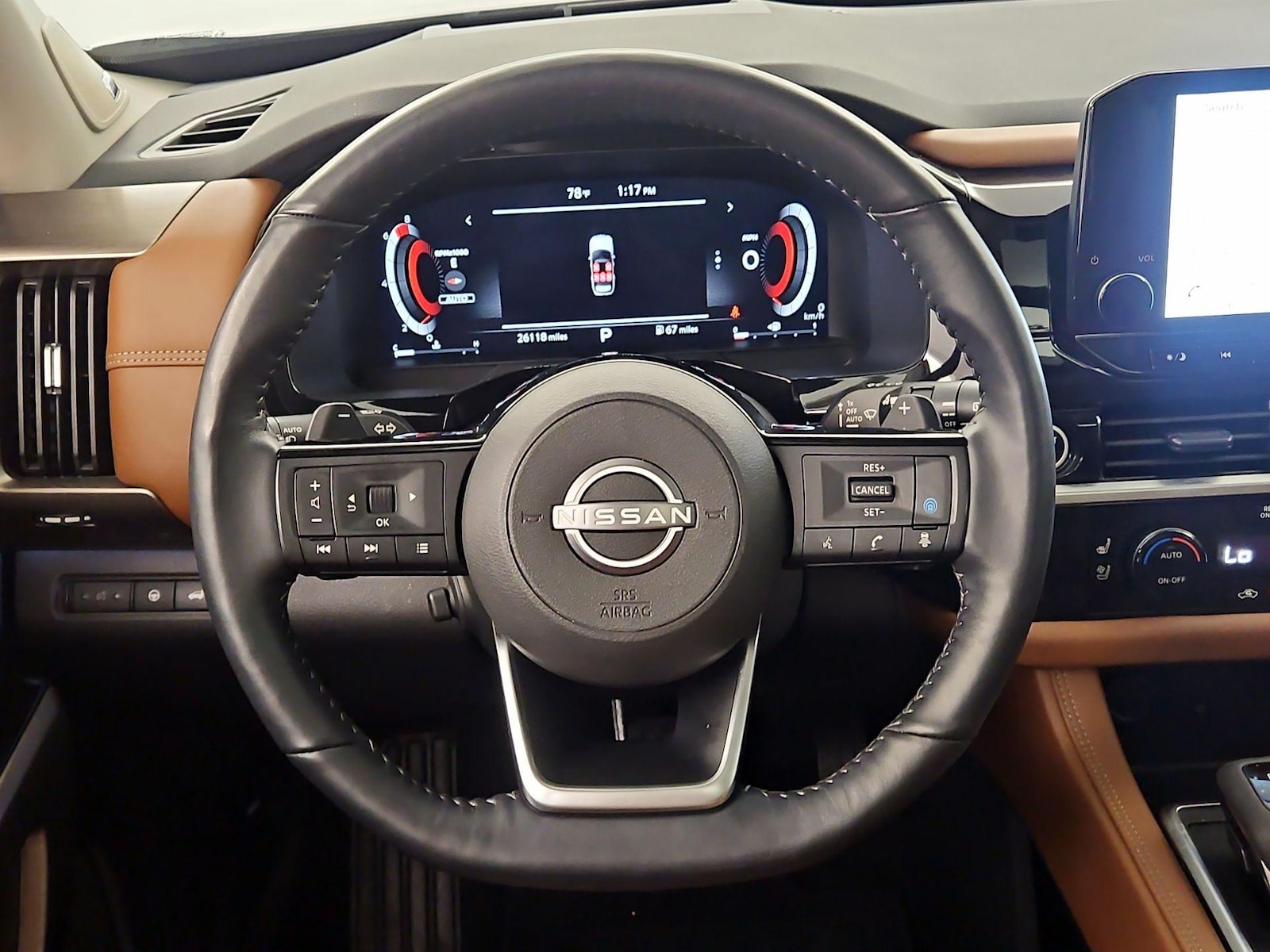 2023 Nissan Pathfinder Platinum - Photo 9