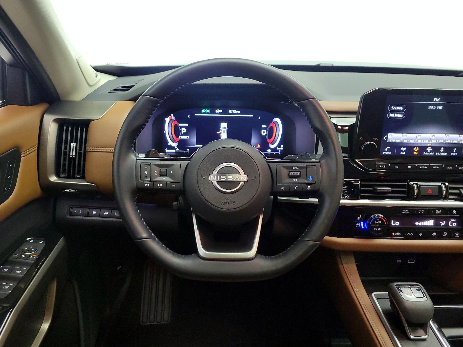 Thumbnail: 2025 Nissan Pathfinder - 10