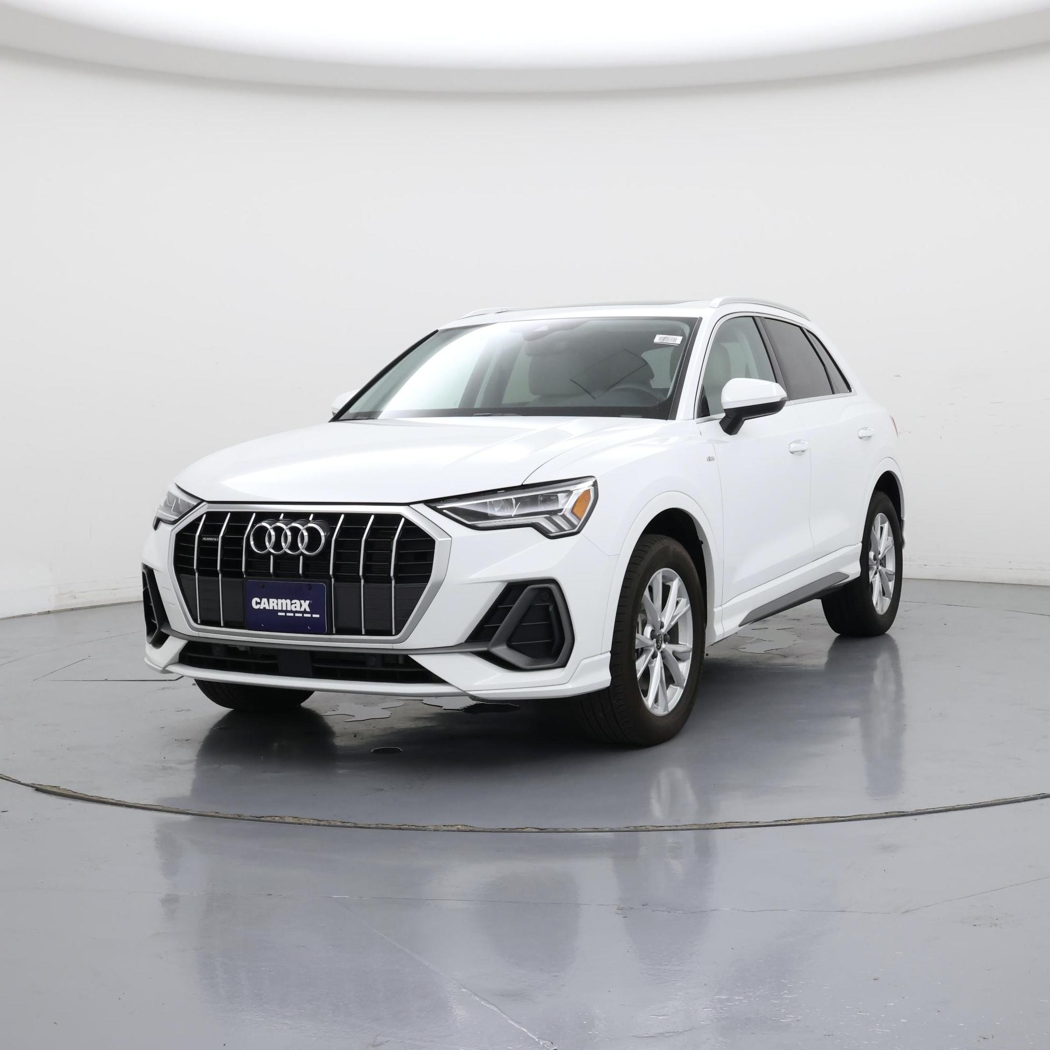 Thumbnail: 2025 Audi Q3 - 4