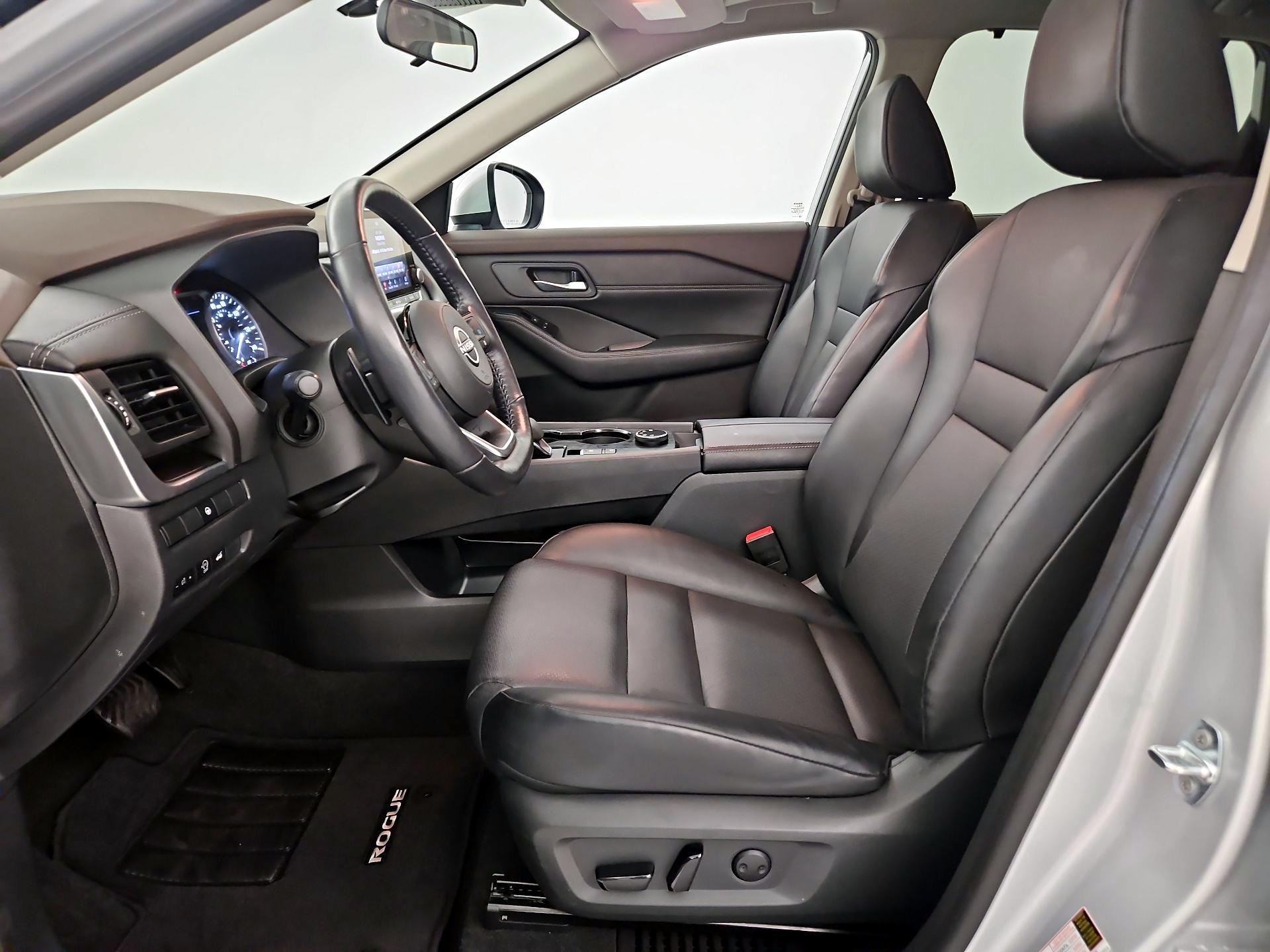 Thumbnail: 2023 Nissan Rogue - 9