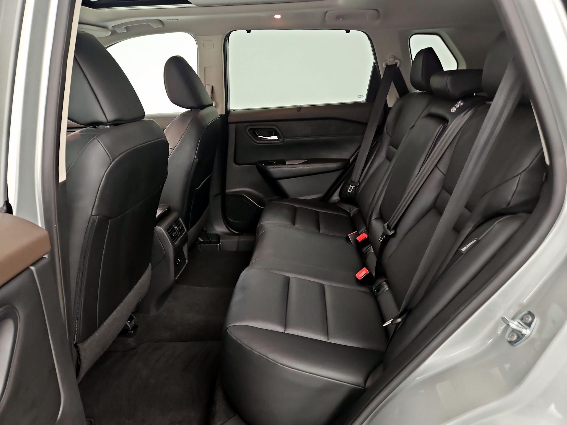 Thumbnail: 2023 Nissan Rogue - 18
