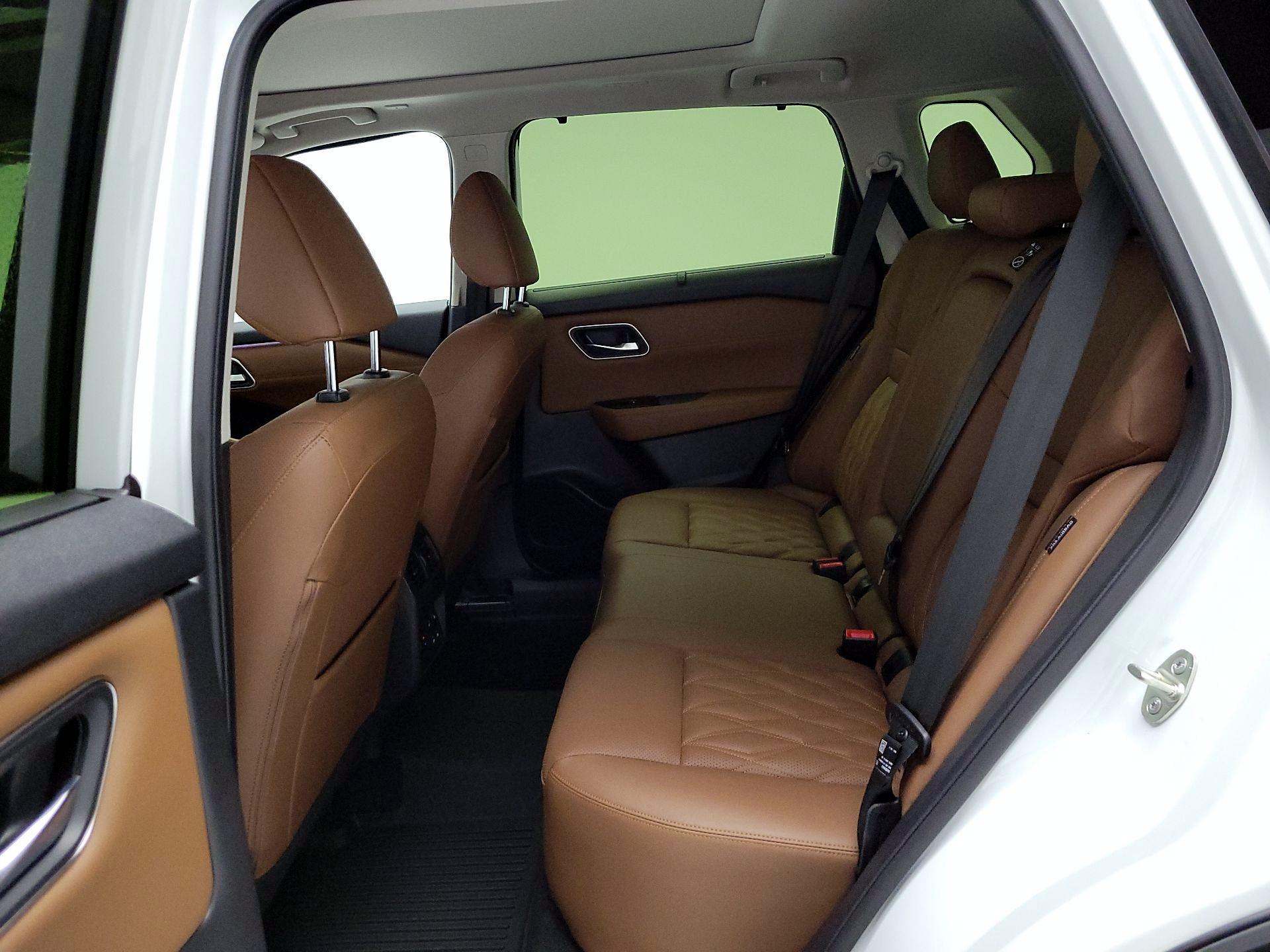 Thumbnail: 2025 Nissan Rogue - 18