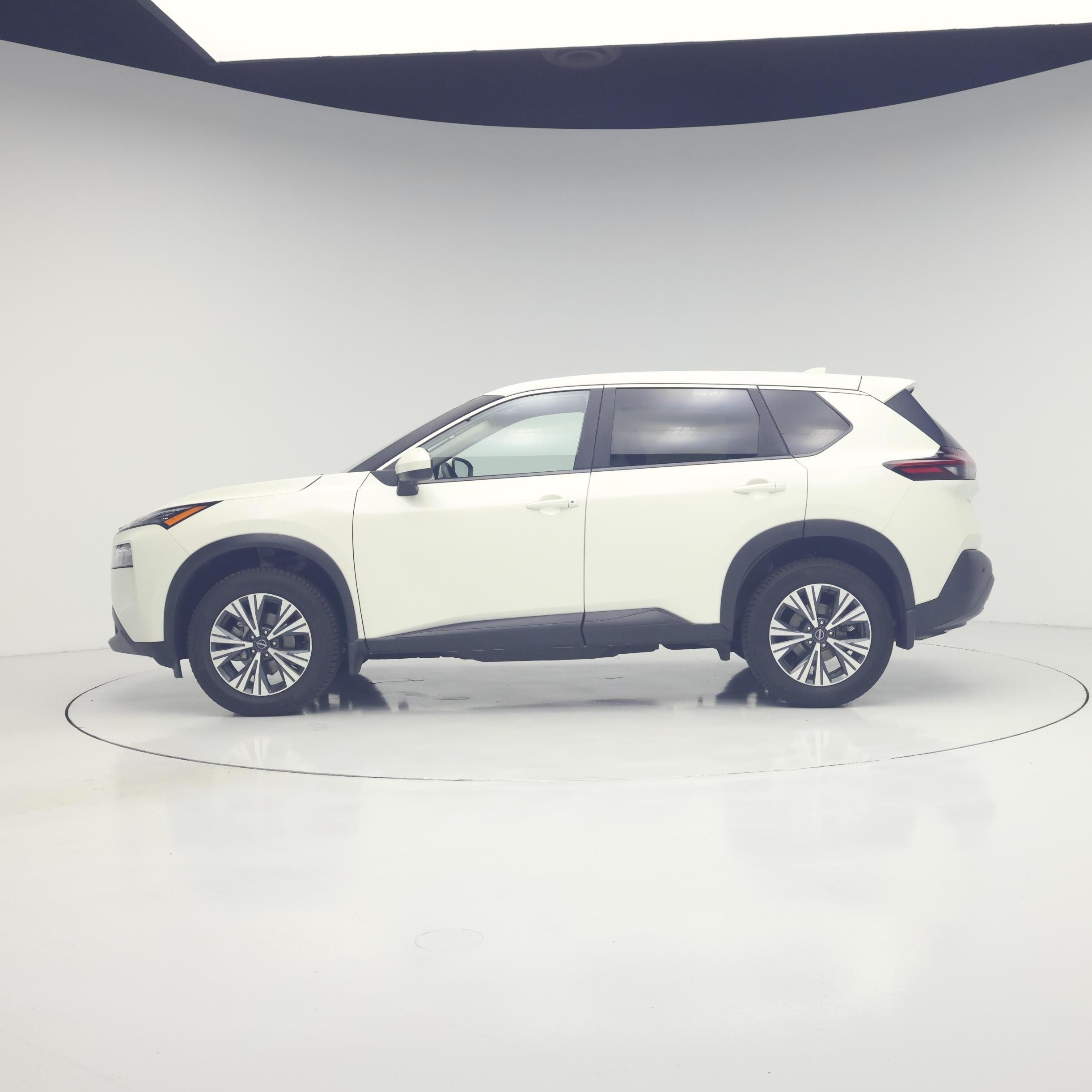 Thumbnail: 2023 Nissan Rogue - 3