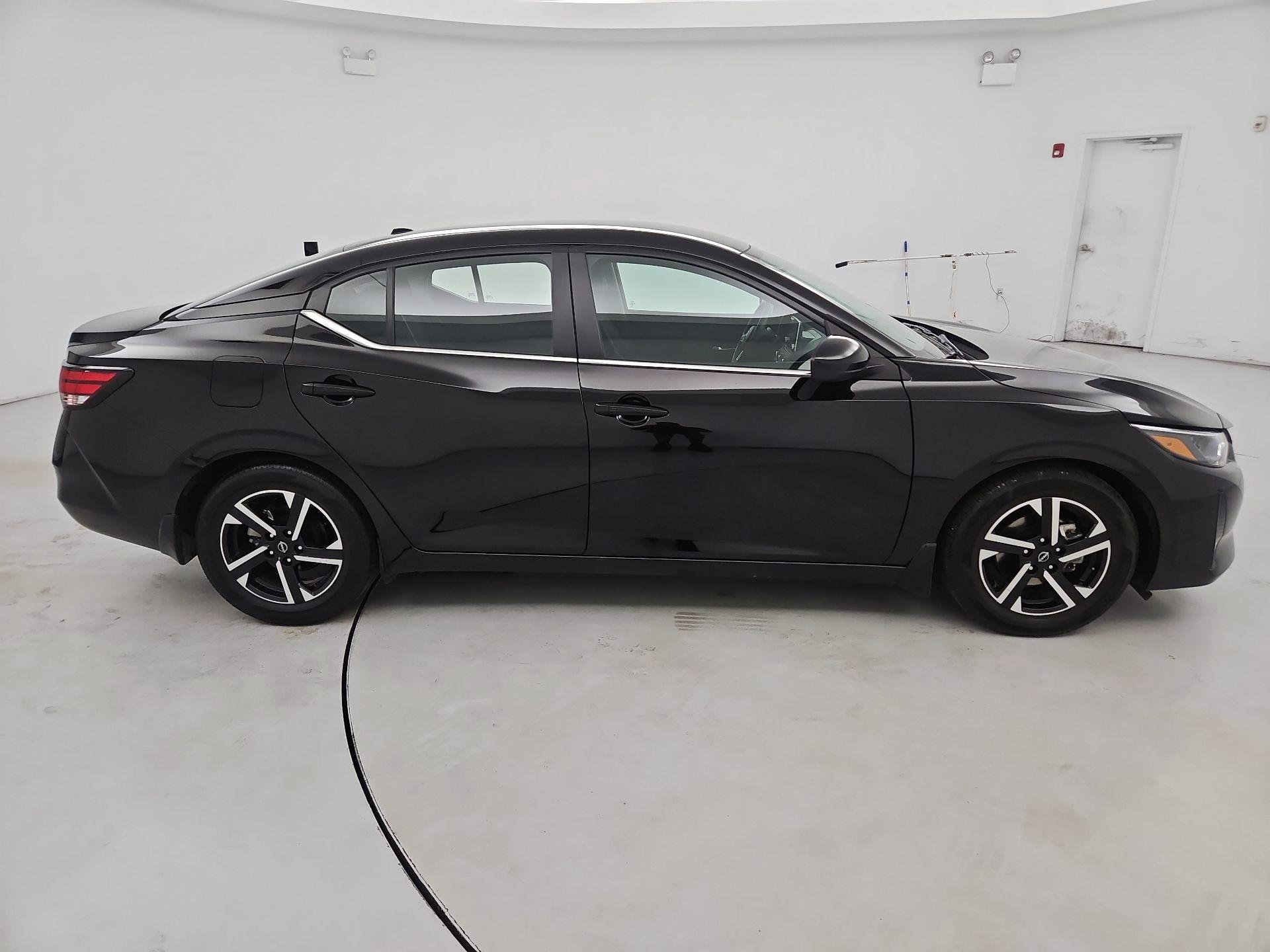 Thumbnail: 2024 Nissan Sentra - 4