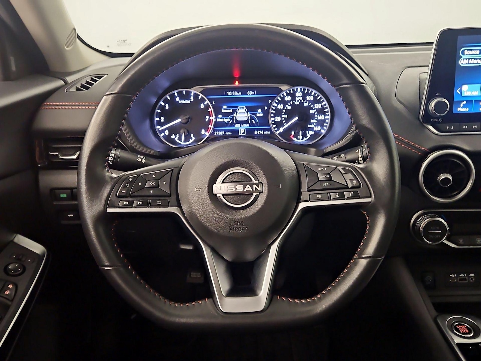 2024 Nissan Sentra SR - Photo 9