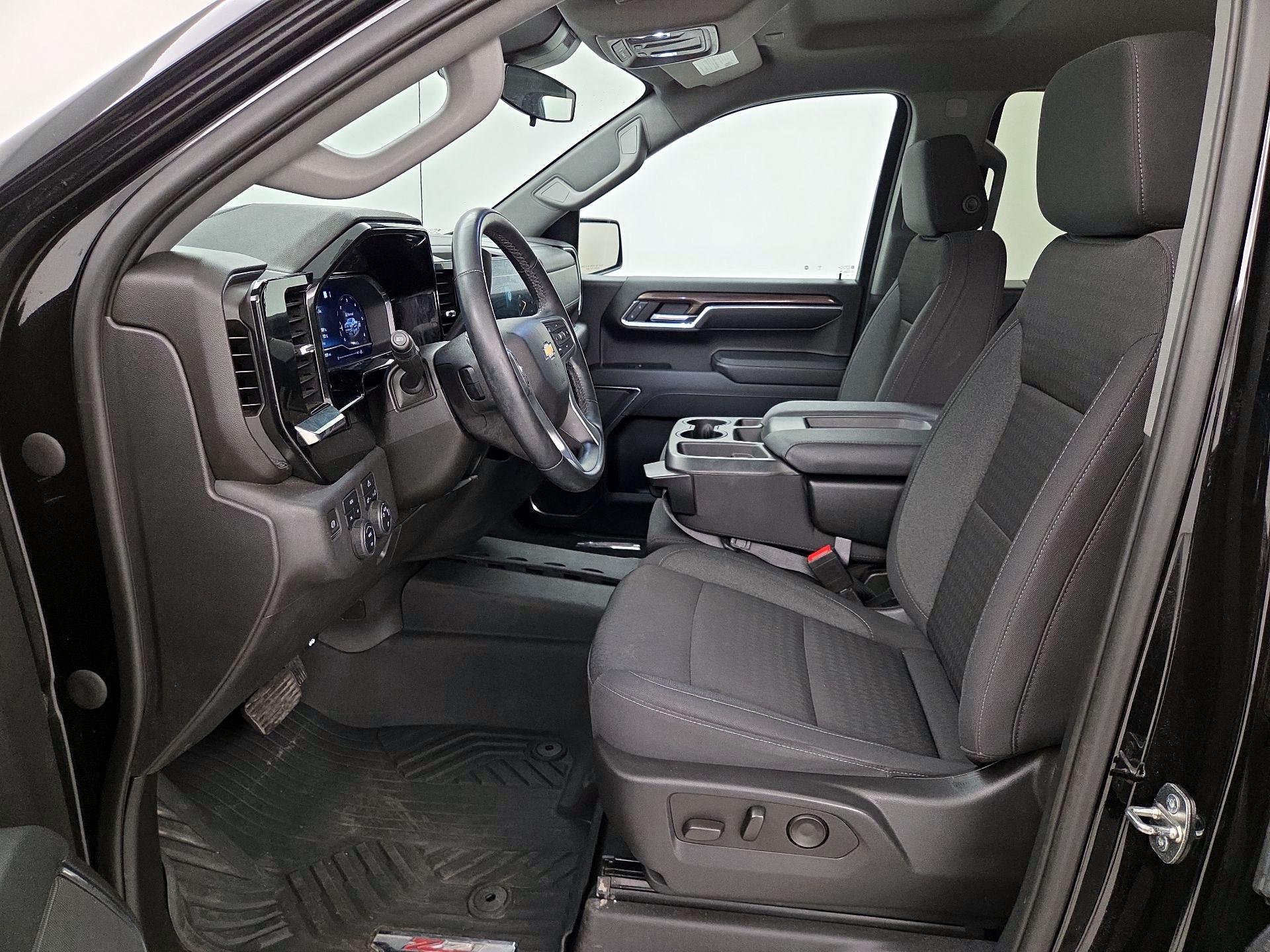 Thumbnail: 2023 Chevrolet Silverado 1500 - 11