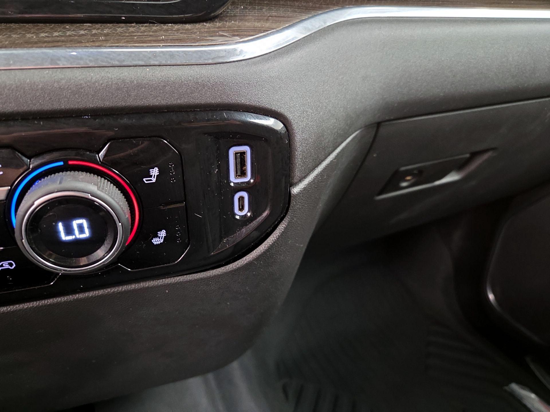 Thumbnail: 2023 Chevrolet Silverado 1500 - 18
