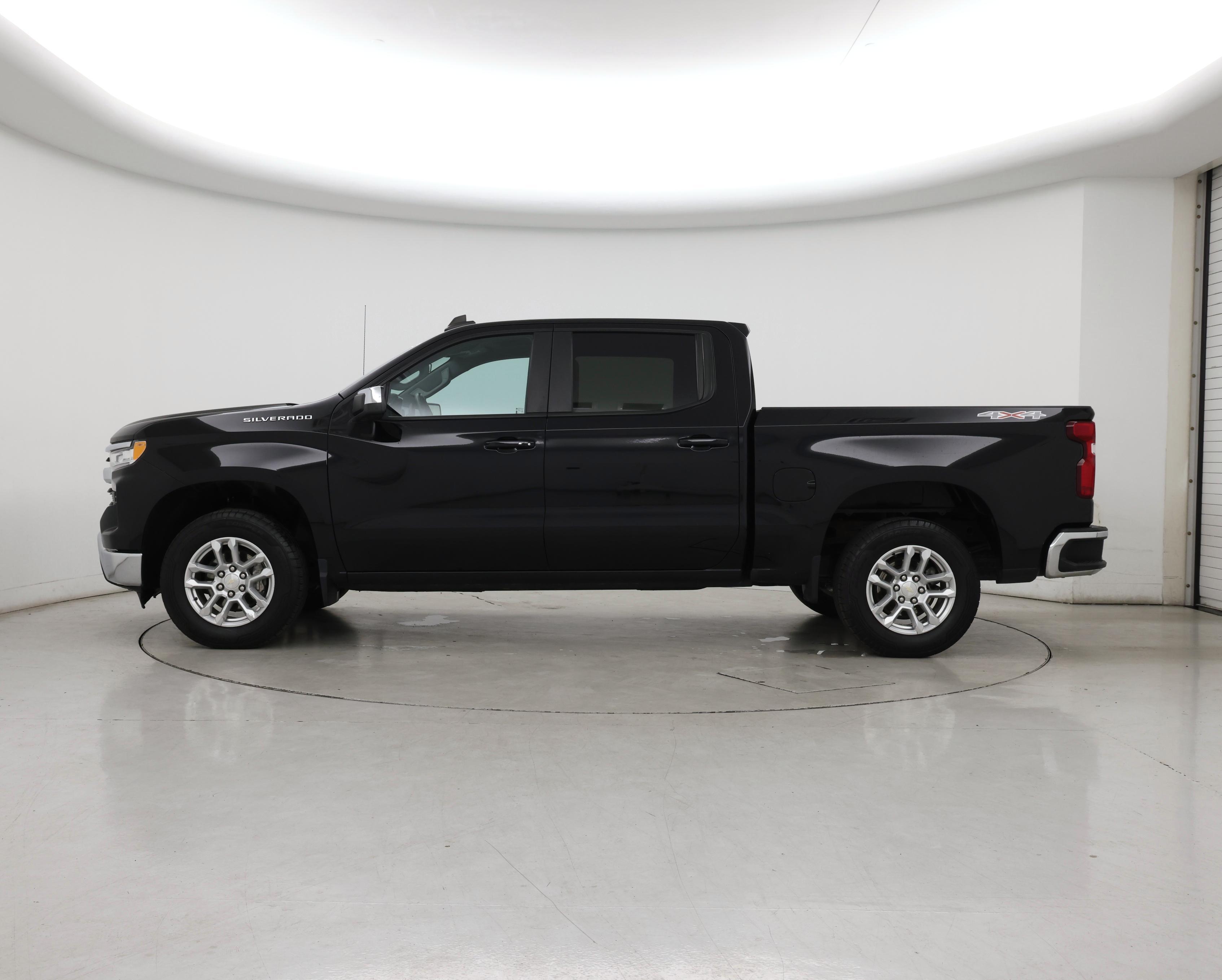 Thumbnail: 2023 Chevrolet Silverado 1500 - 3