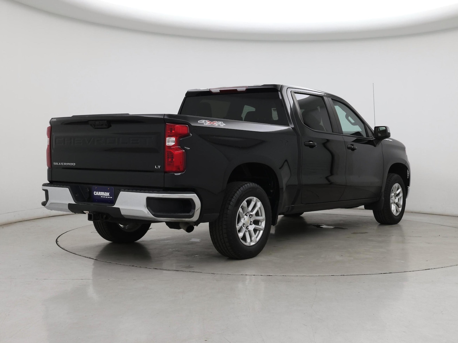 2023 Chevrolet Silverado 1500 LT - Photo 9