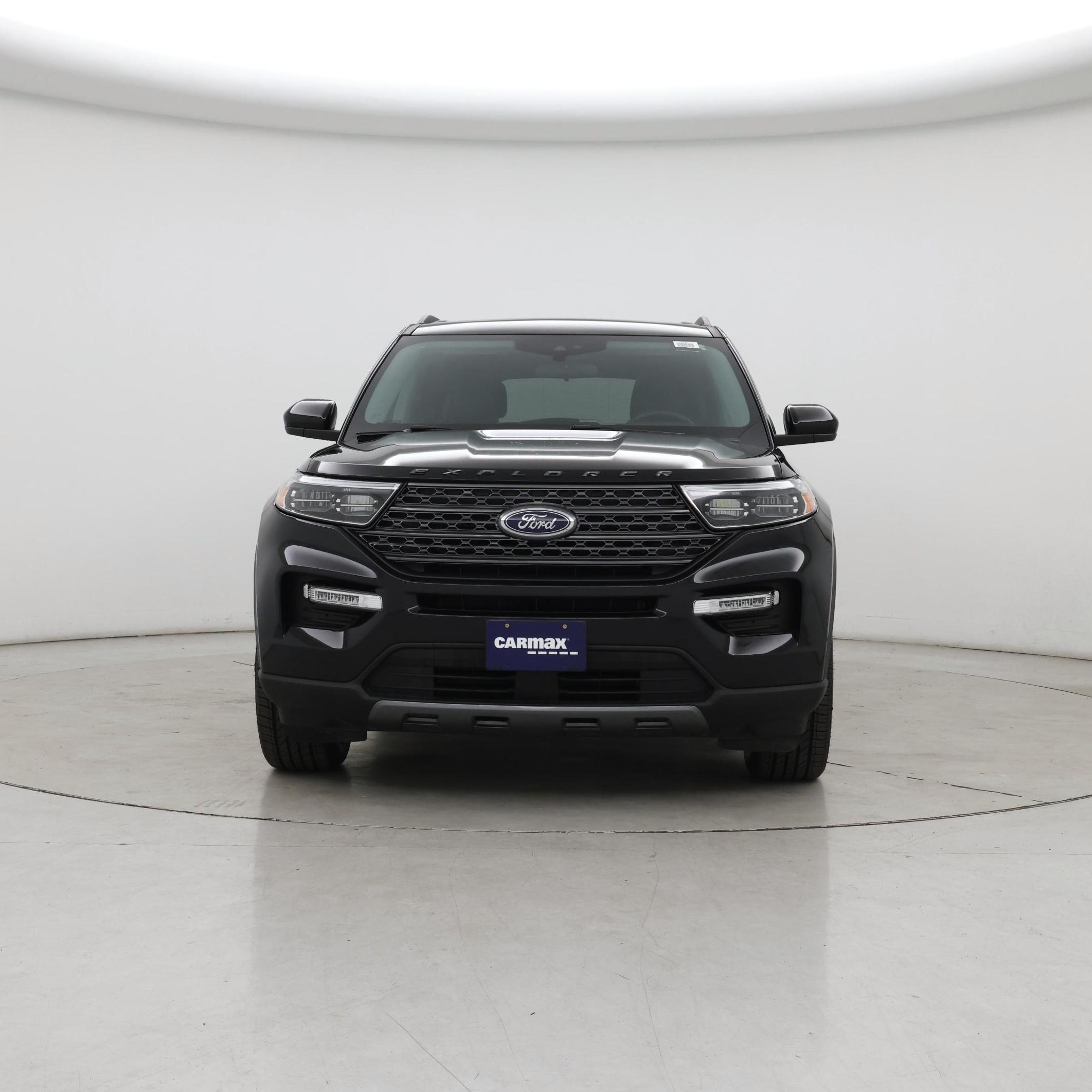 Thumbnail: 2023 Ford Explorer - 5