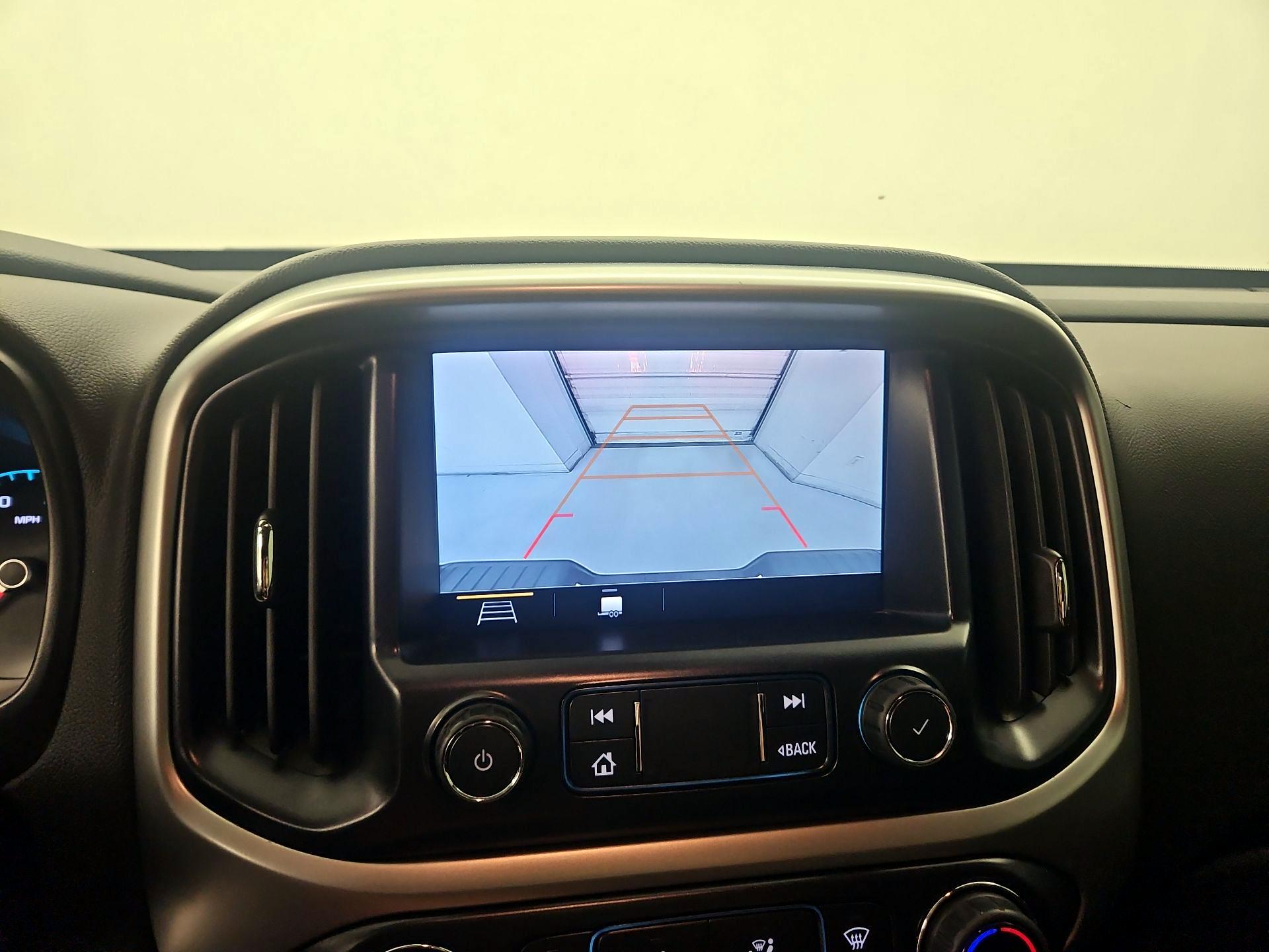 Thumbnail: 2021 Chevrolet Colorado - 14