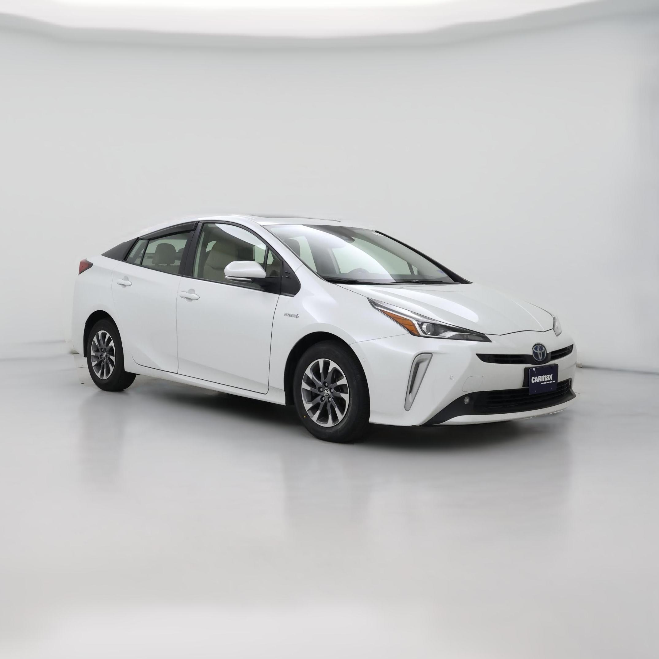 Thumbnail: 2022 Toyota Prius - 1
