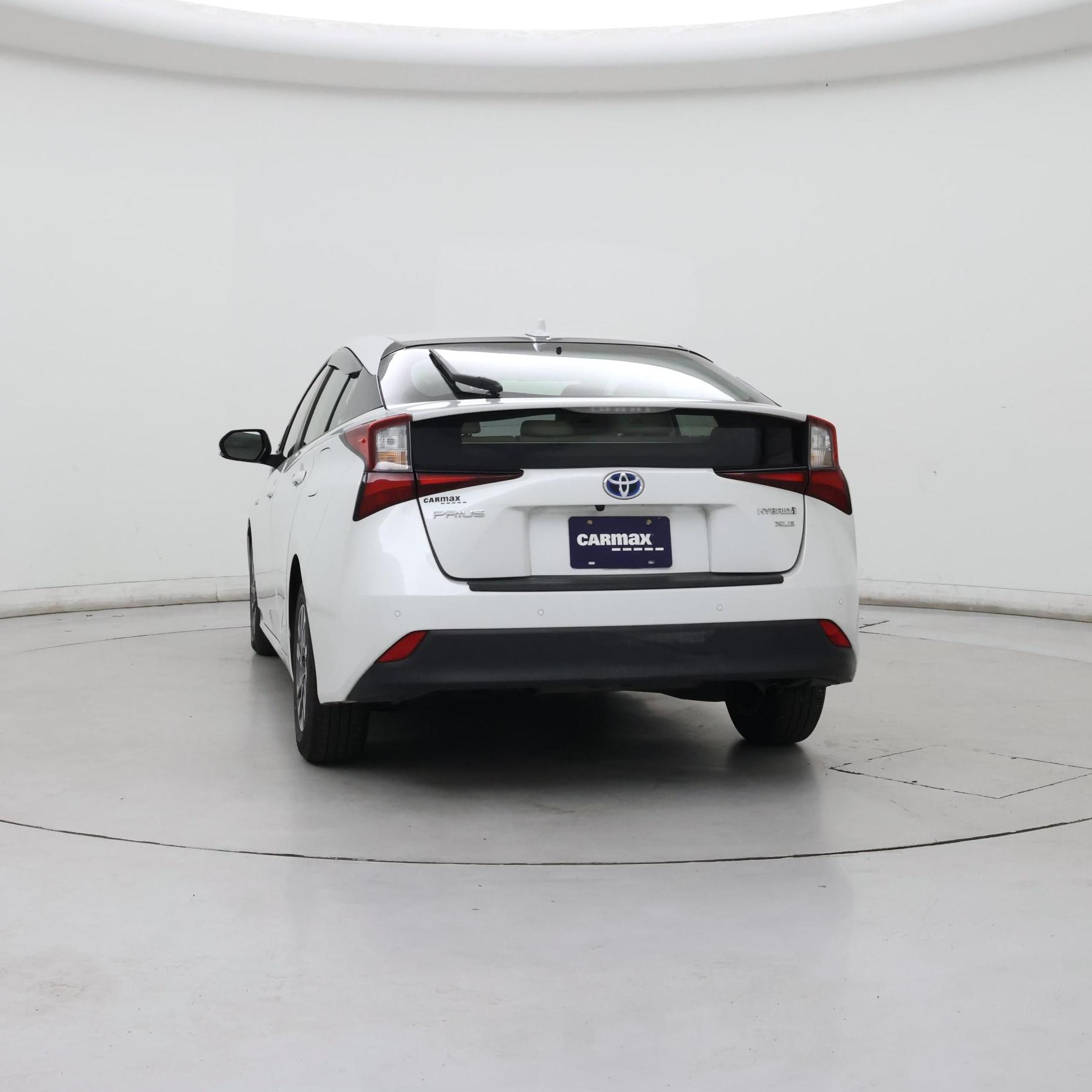 Thumbnail: 2022 Toyota Prius - 6