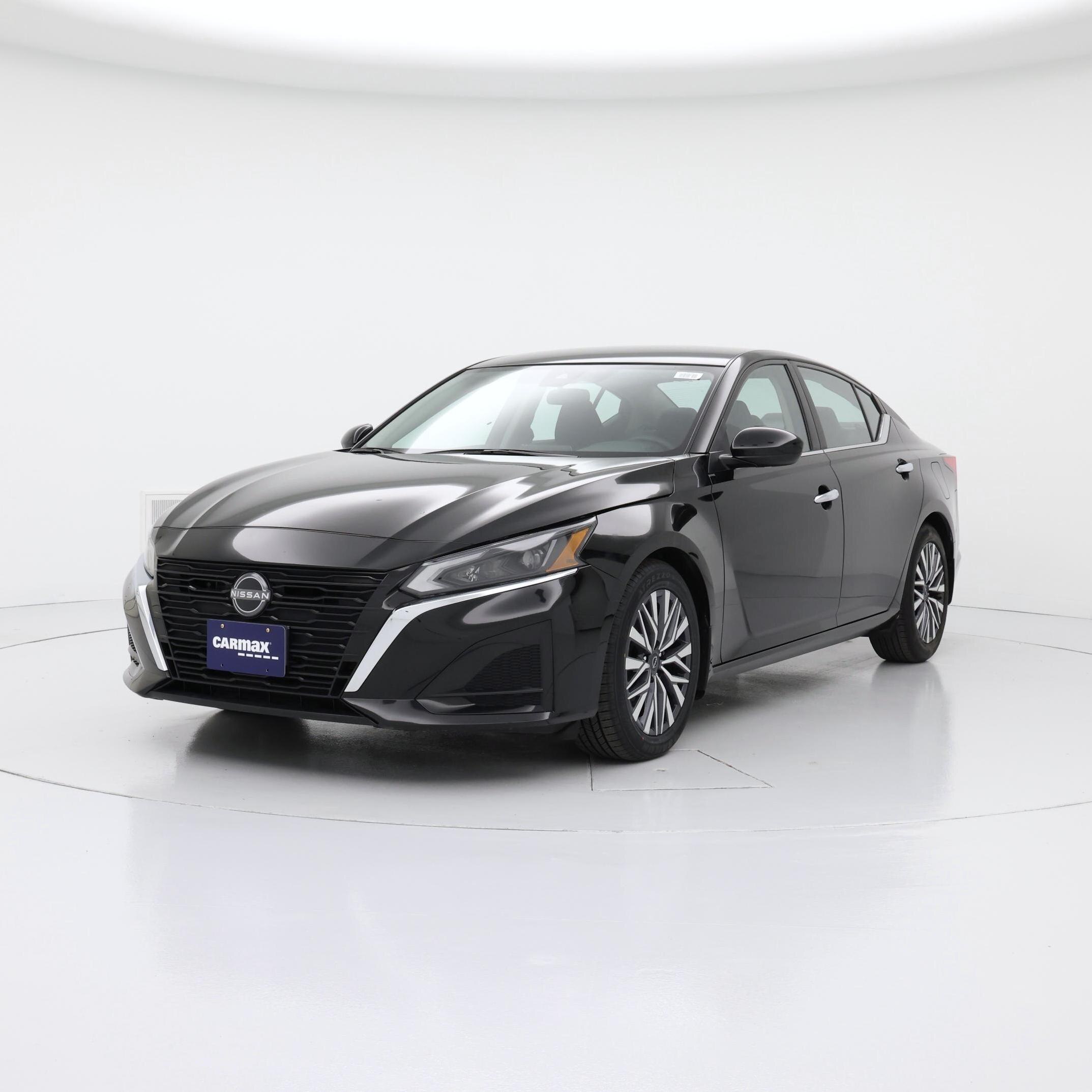 Thumbnail: 2023 Nissan Altima - 4