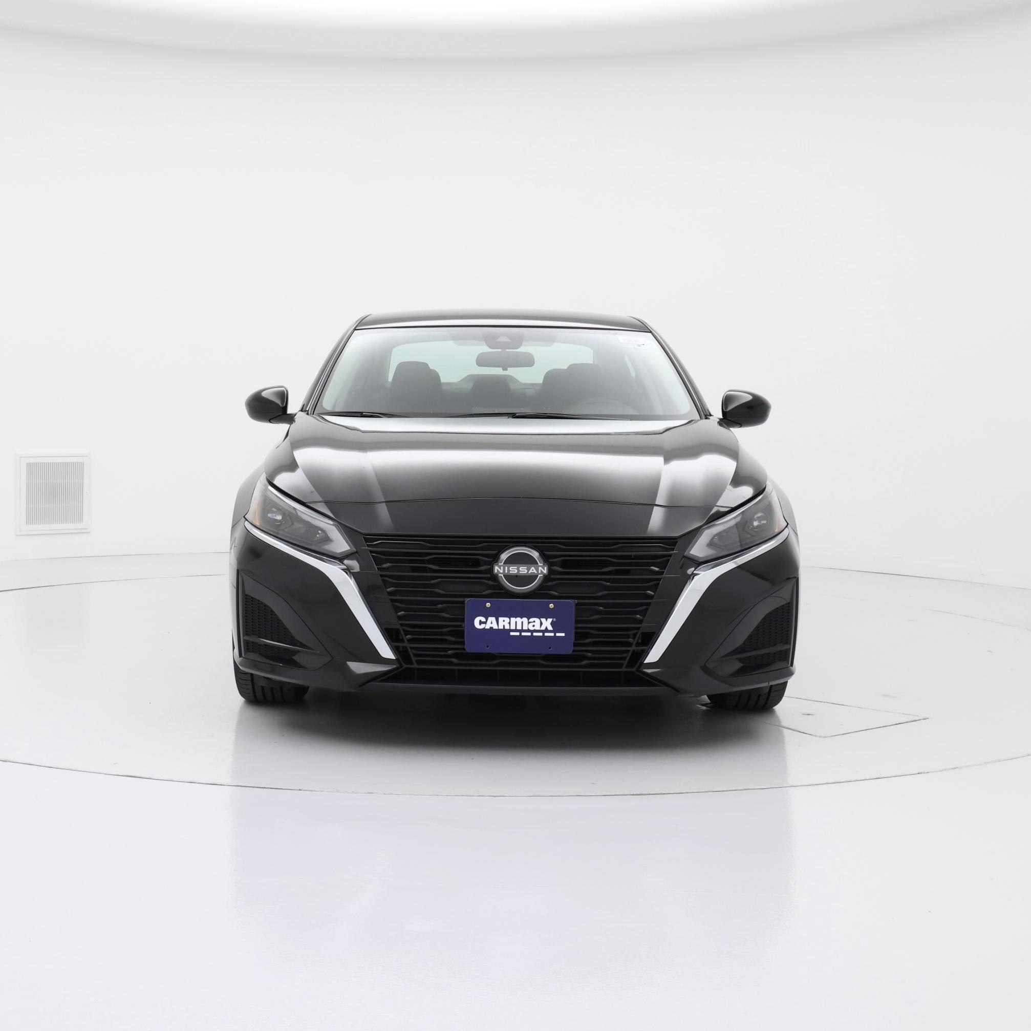 Thumbnail: 2023 Nissan Altima - 5