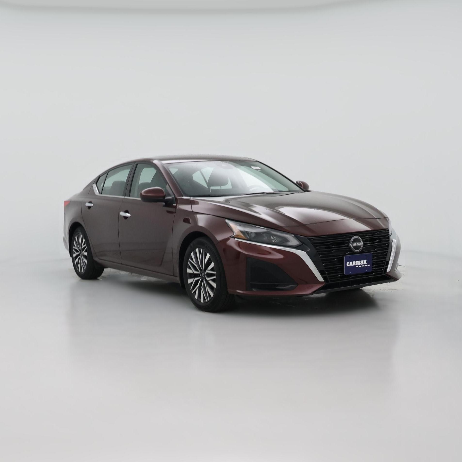 Thumbnail: 2024 Nissan Altima - 1