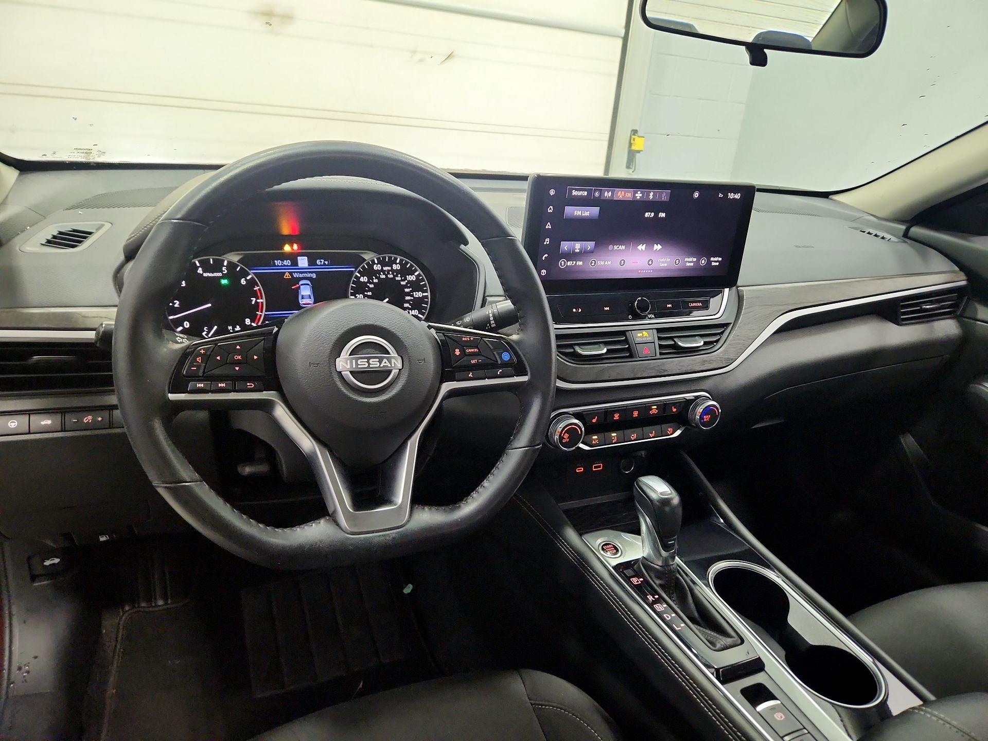 Thumbnail: 2024 Nissan Altima - 9