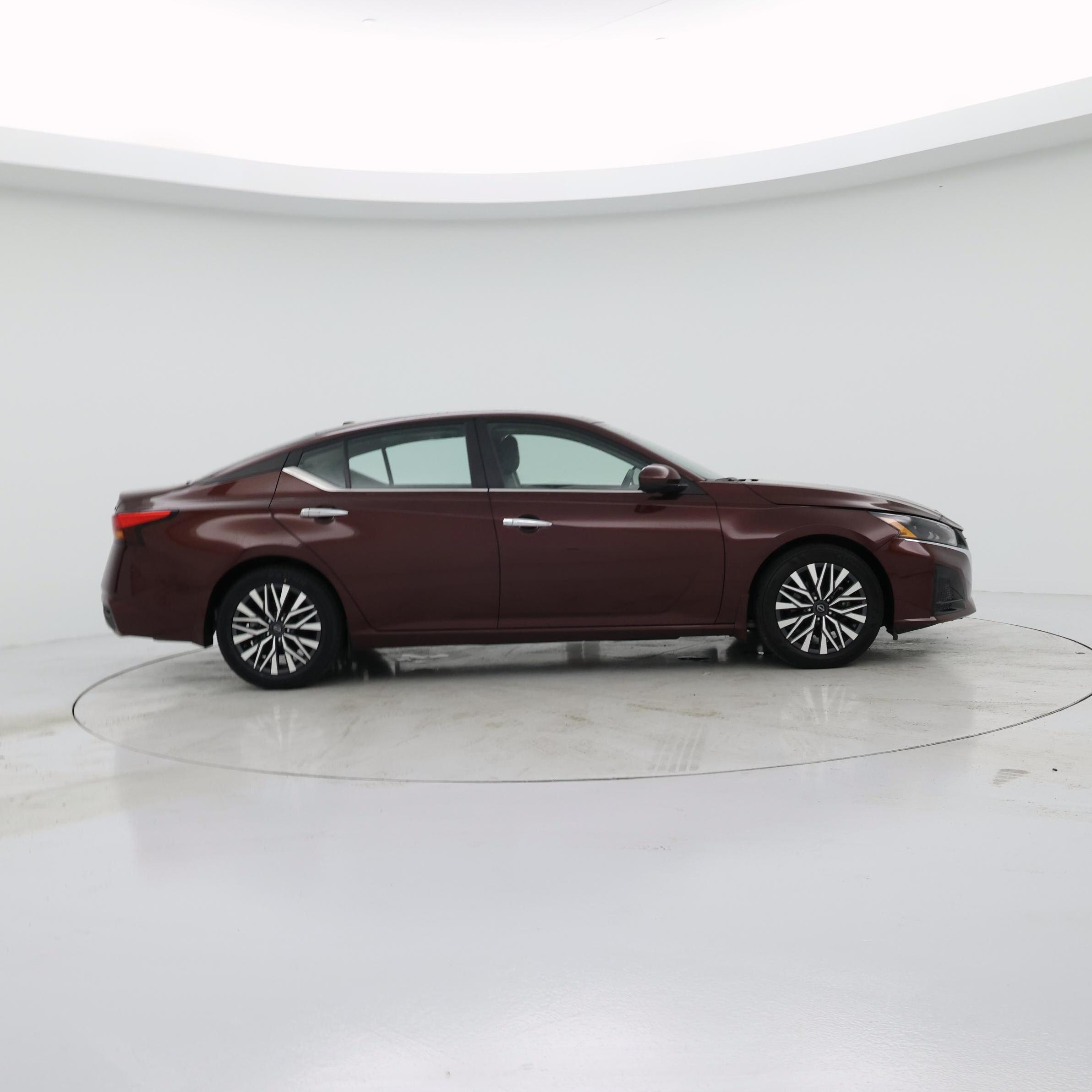 Thumbnail: 2024 Nissan Altima - 7