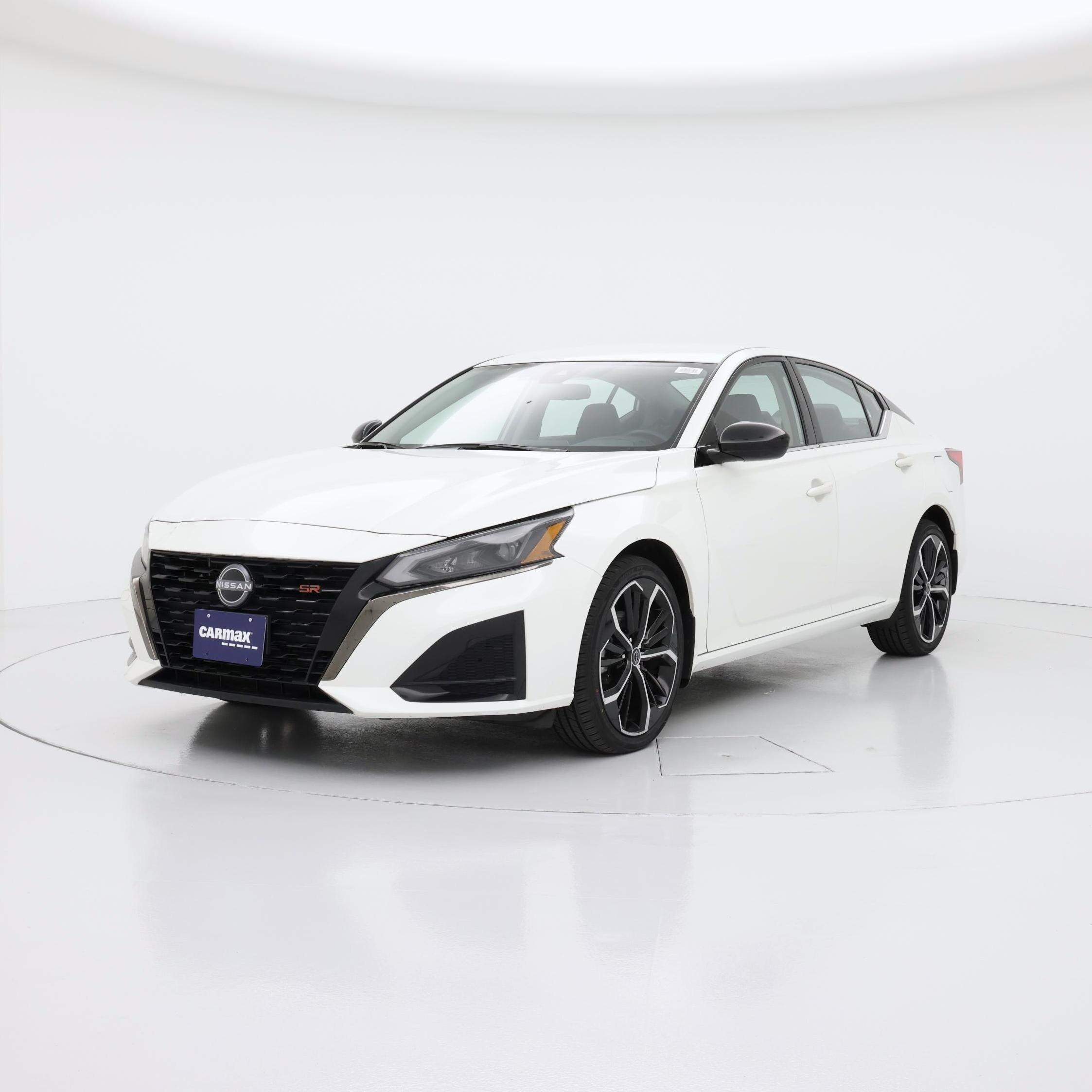 Thumbnail: 2023 Nissan Altima - 4