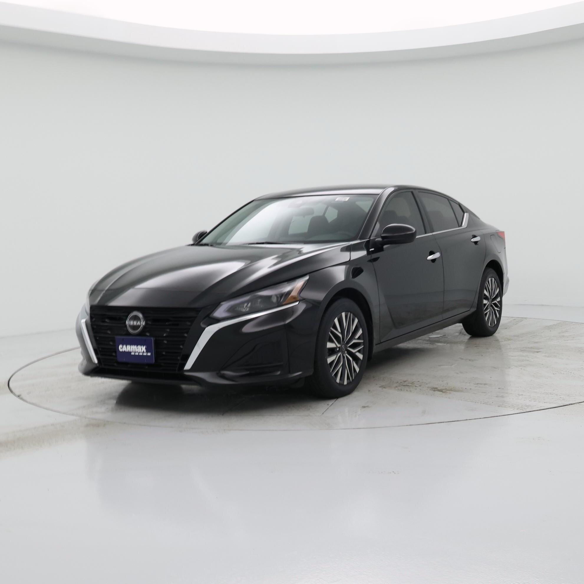 Thumbnail: 2023 Nissan Altima - 4
