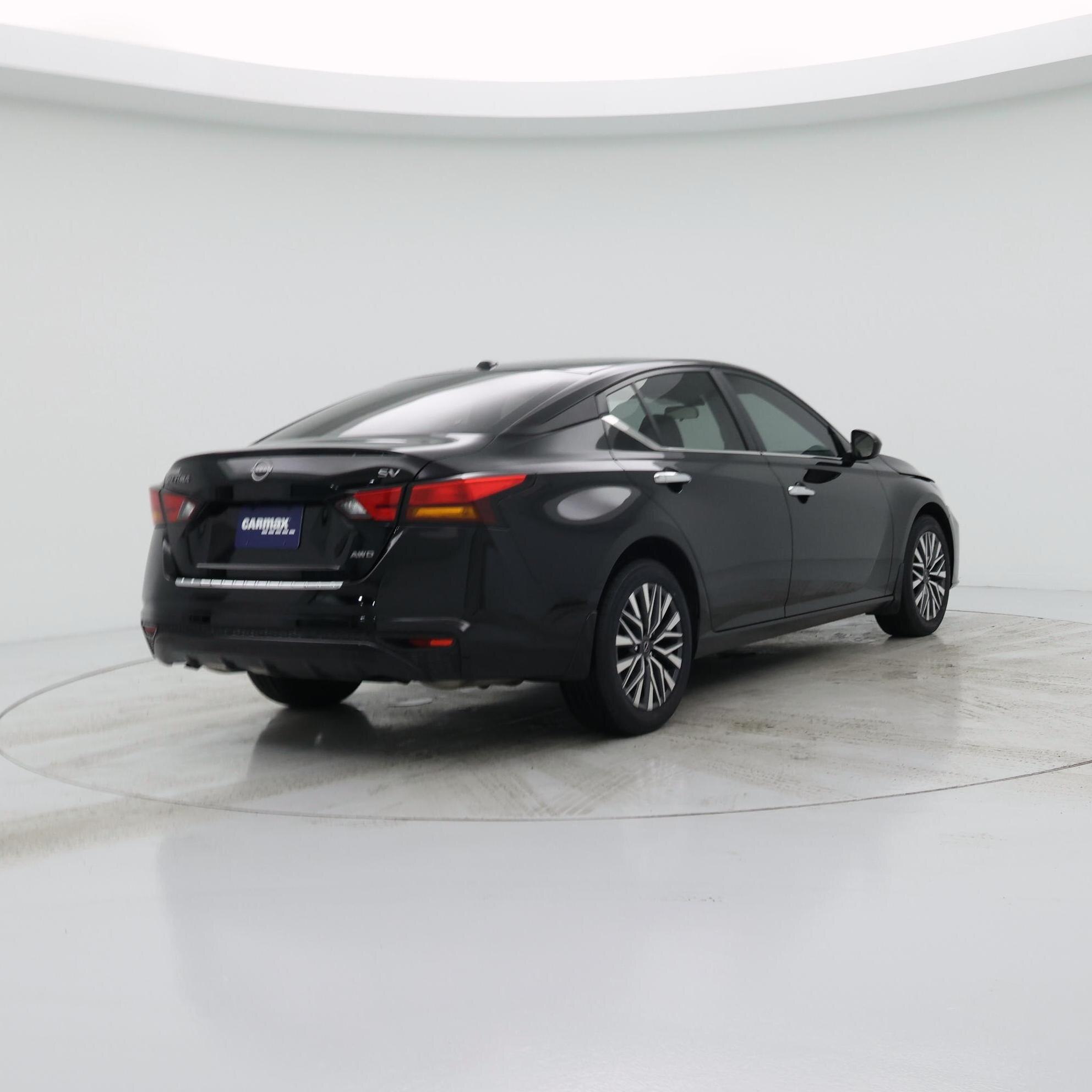 Thumbnail: 2023 Nissan Altima - 8