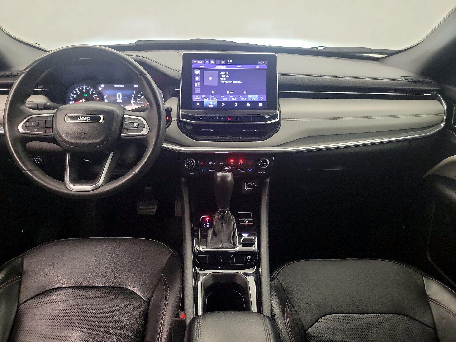 Thumbnail: 2023 Jeep Compass - 9