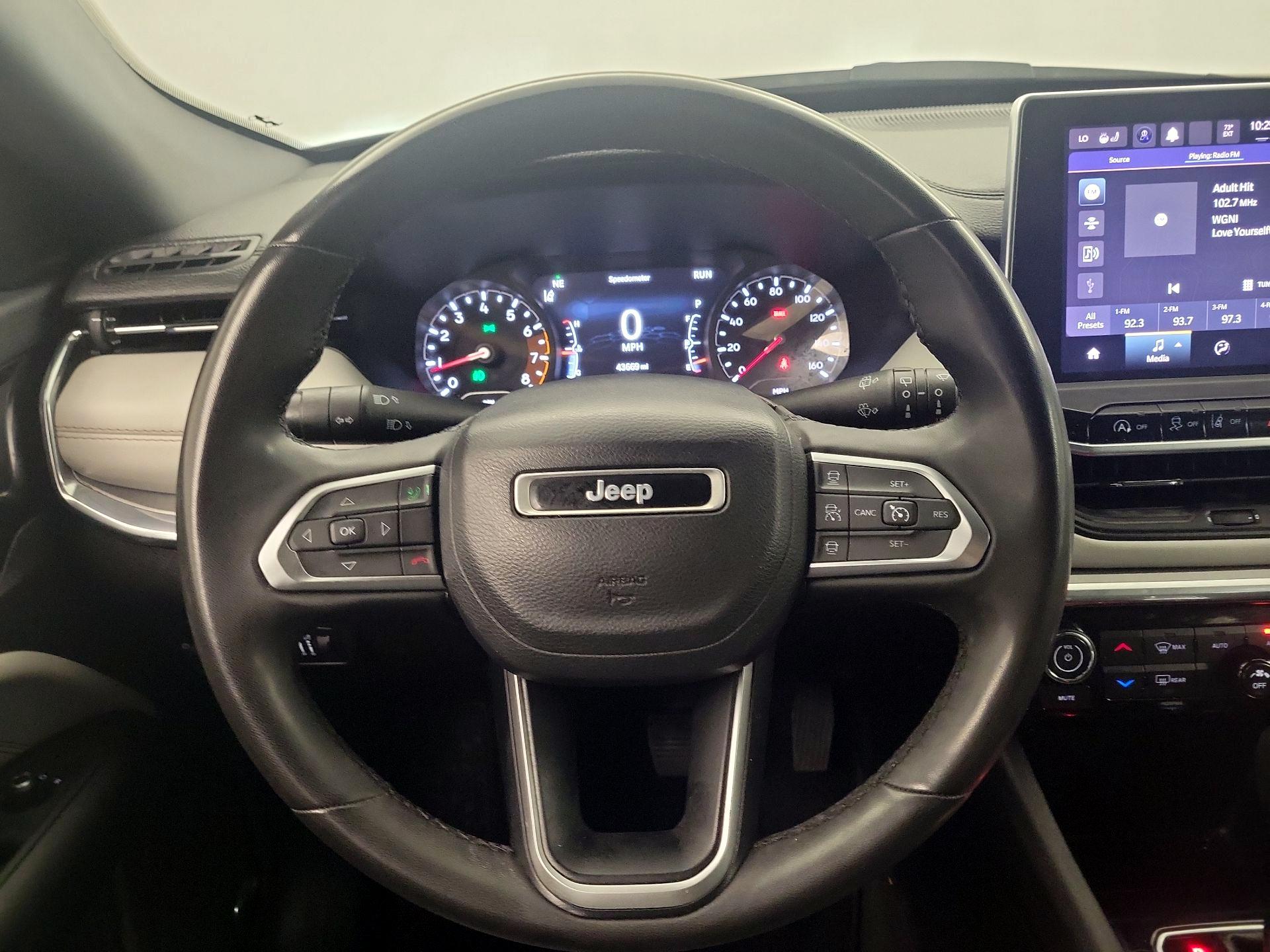 Thumbnail: 2023 Jeep Compass - 10