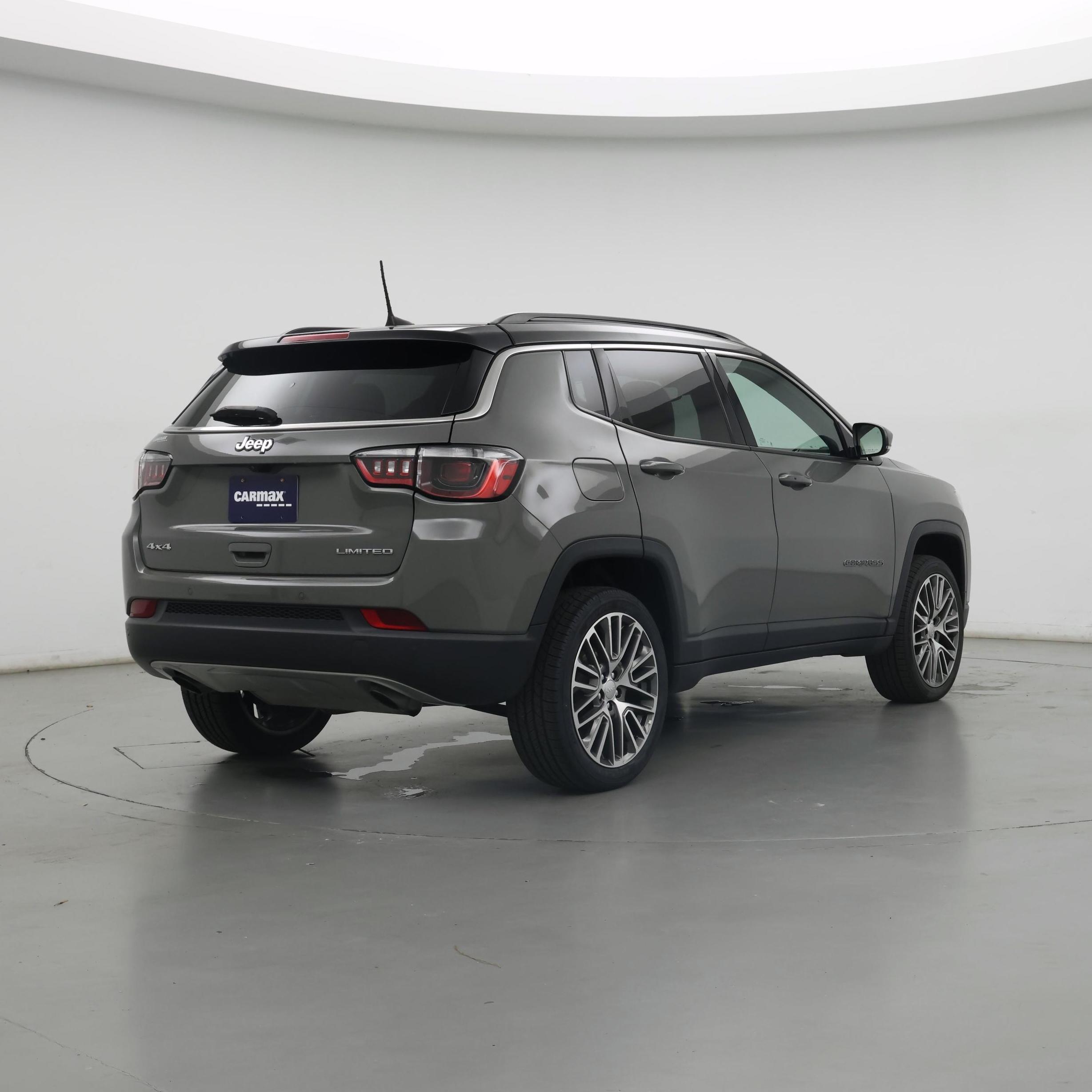 Thumbnail: 2023 Jeep Compass - 8