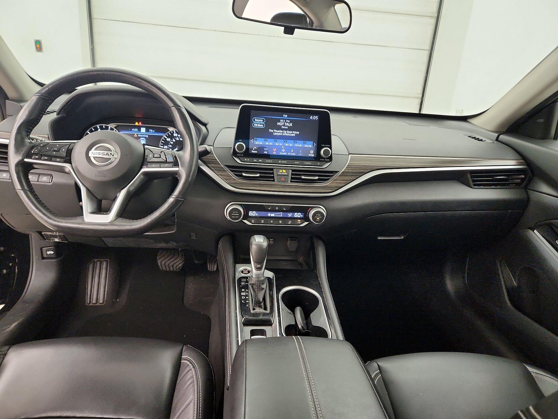 Thumbnail: 2022 Nissan Altima - 9