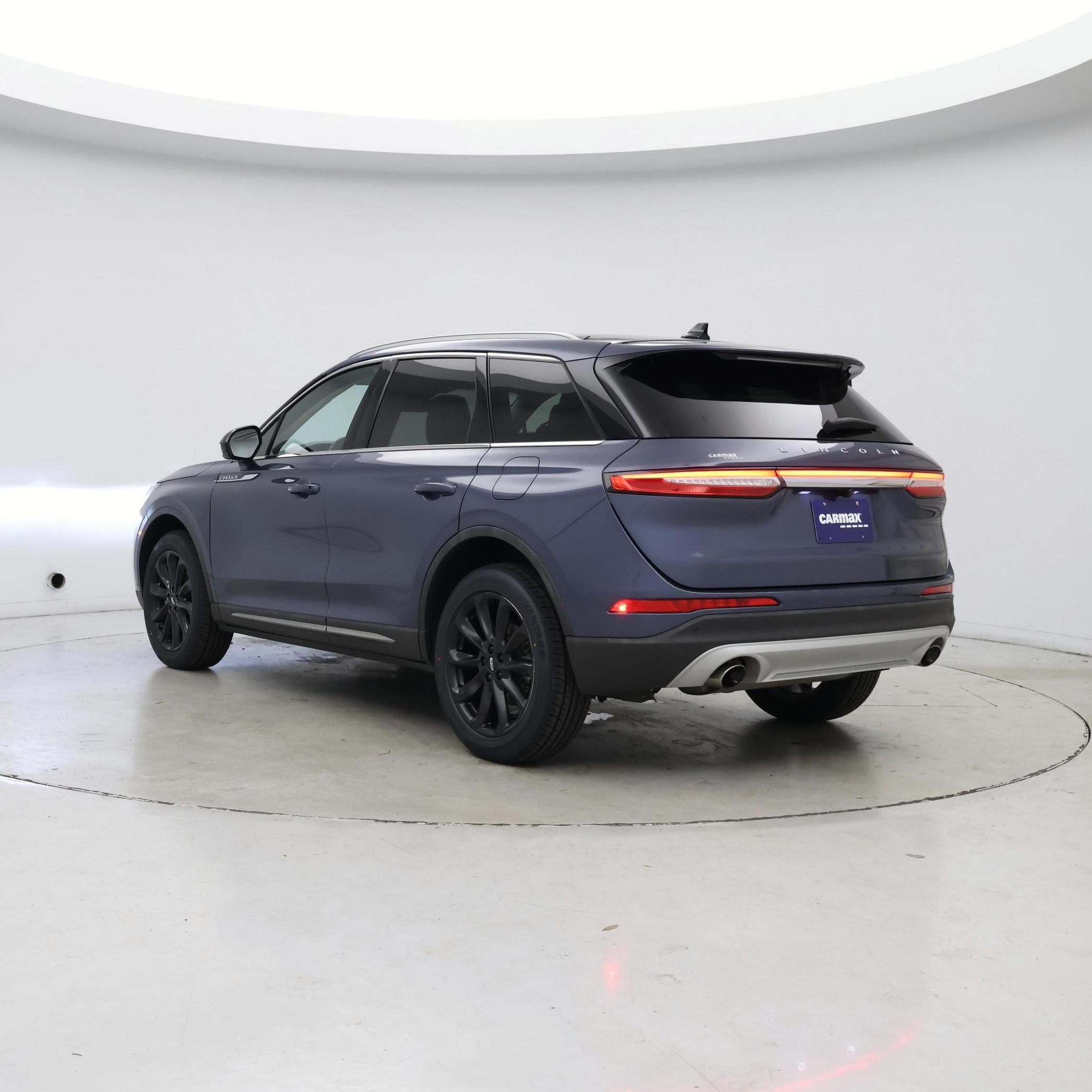 Thumbnail: 2022 Lincoln Corsair - 2