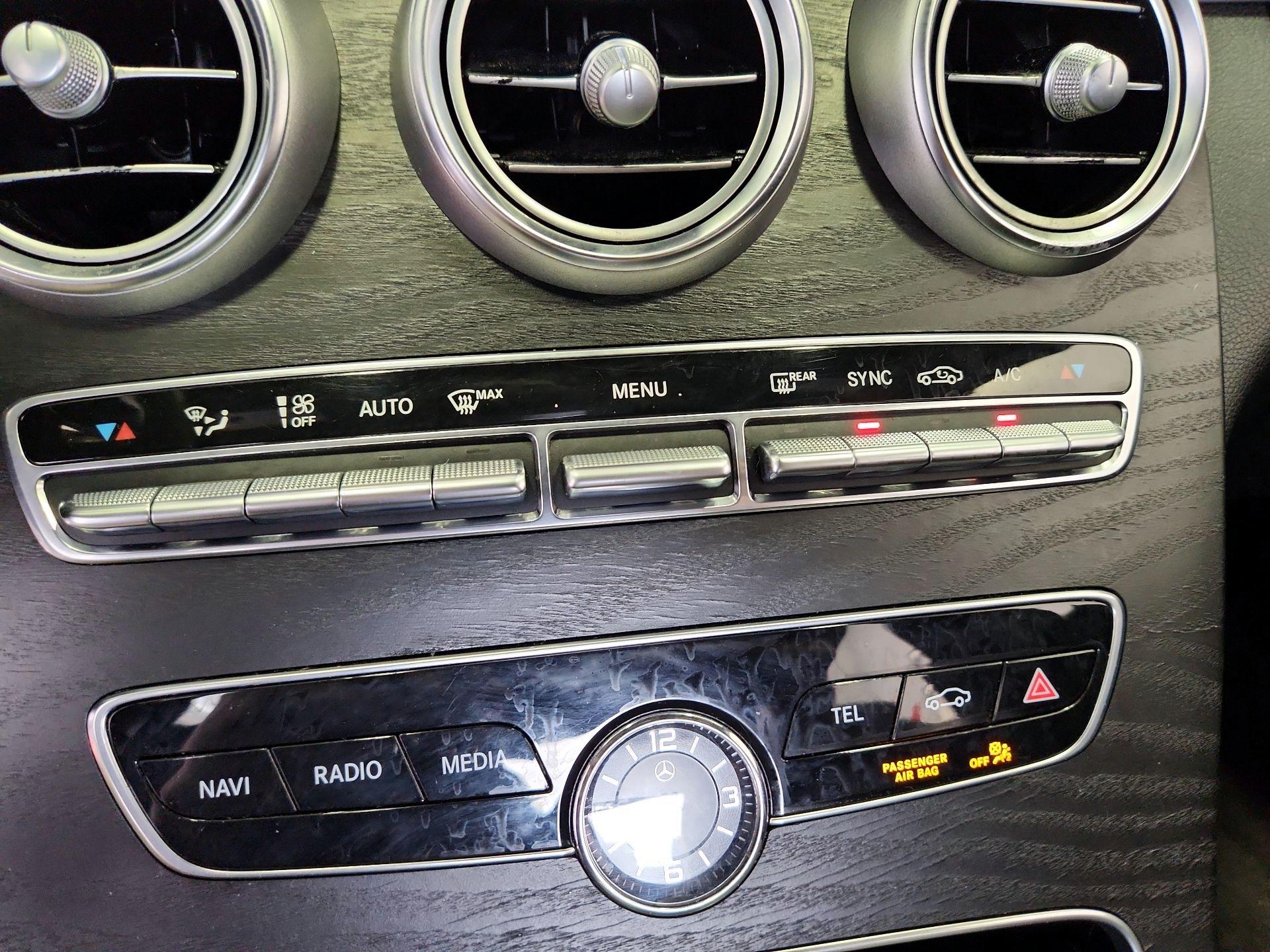 Thumbnail: 2021 Mercedes-Benz C-Class - 16