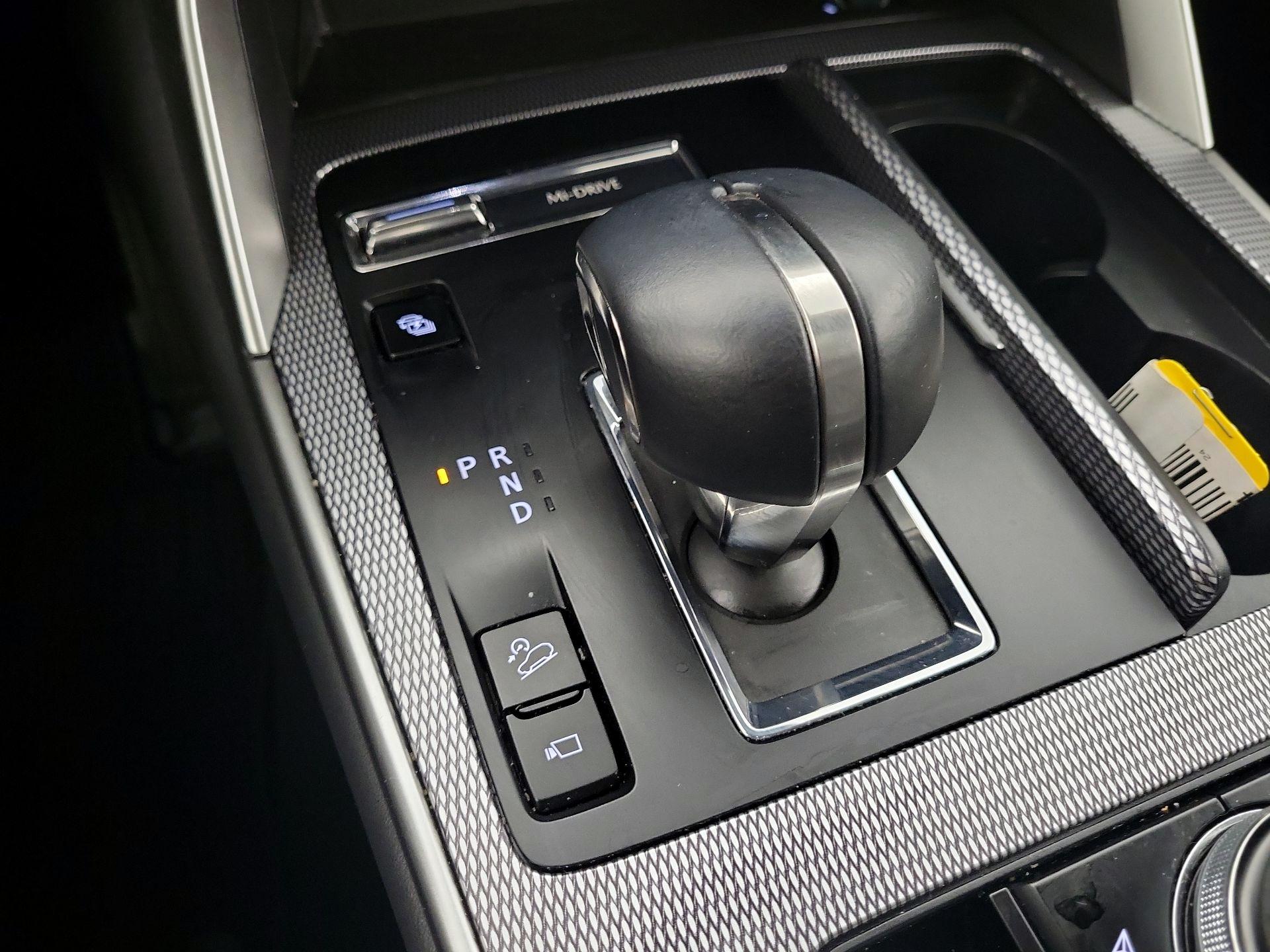 Thumbnail: 2024 Mazda CX-90 - 18