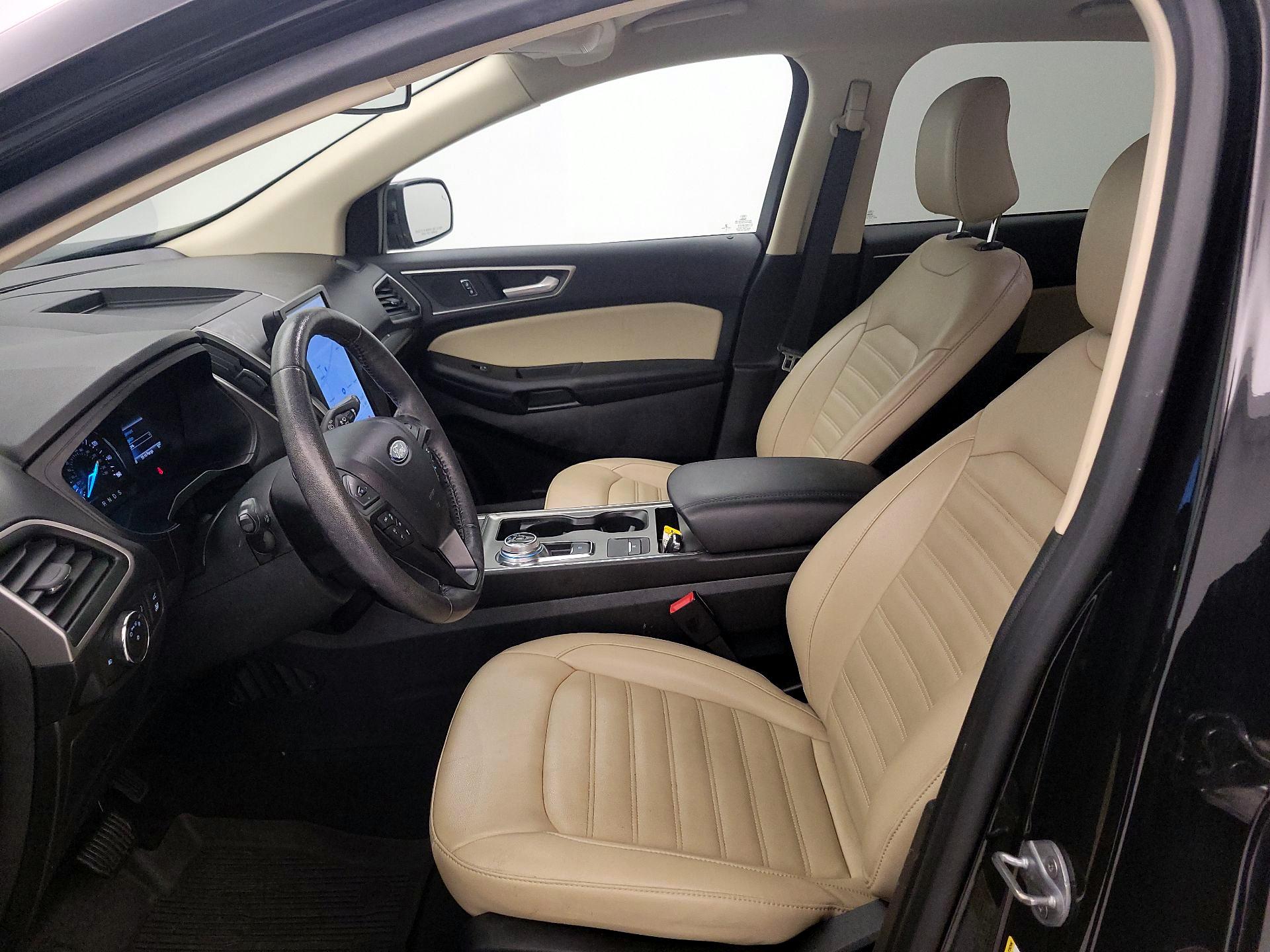 Thumbnail: 2022 Ford Edge - 11