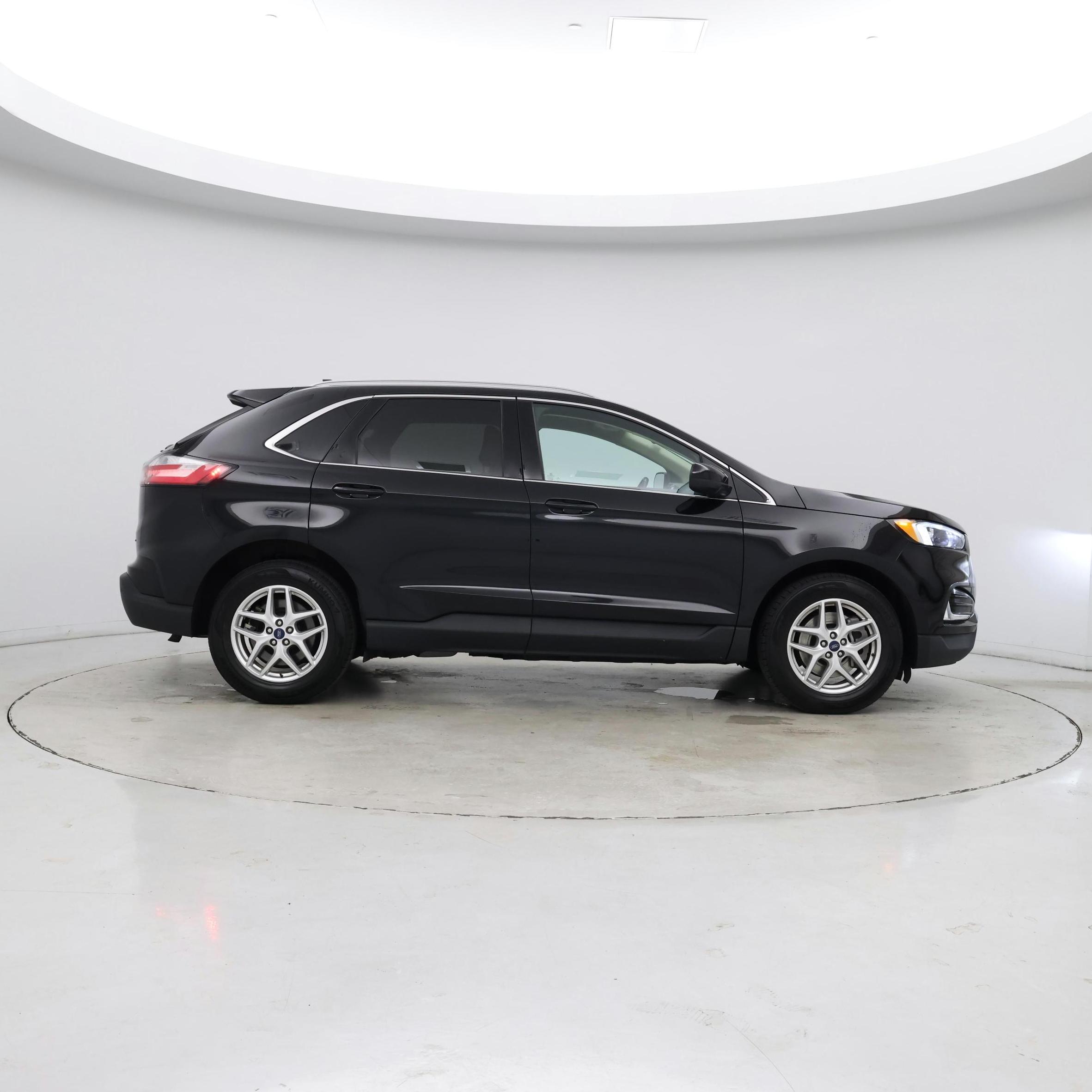 Thumbnail: 2022 Ford Edge - 7