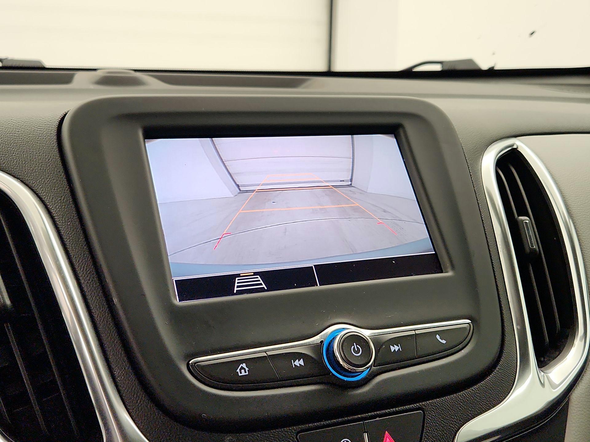 Thumbnail: 2022 Chevrolet Equinox - 14