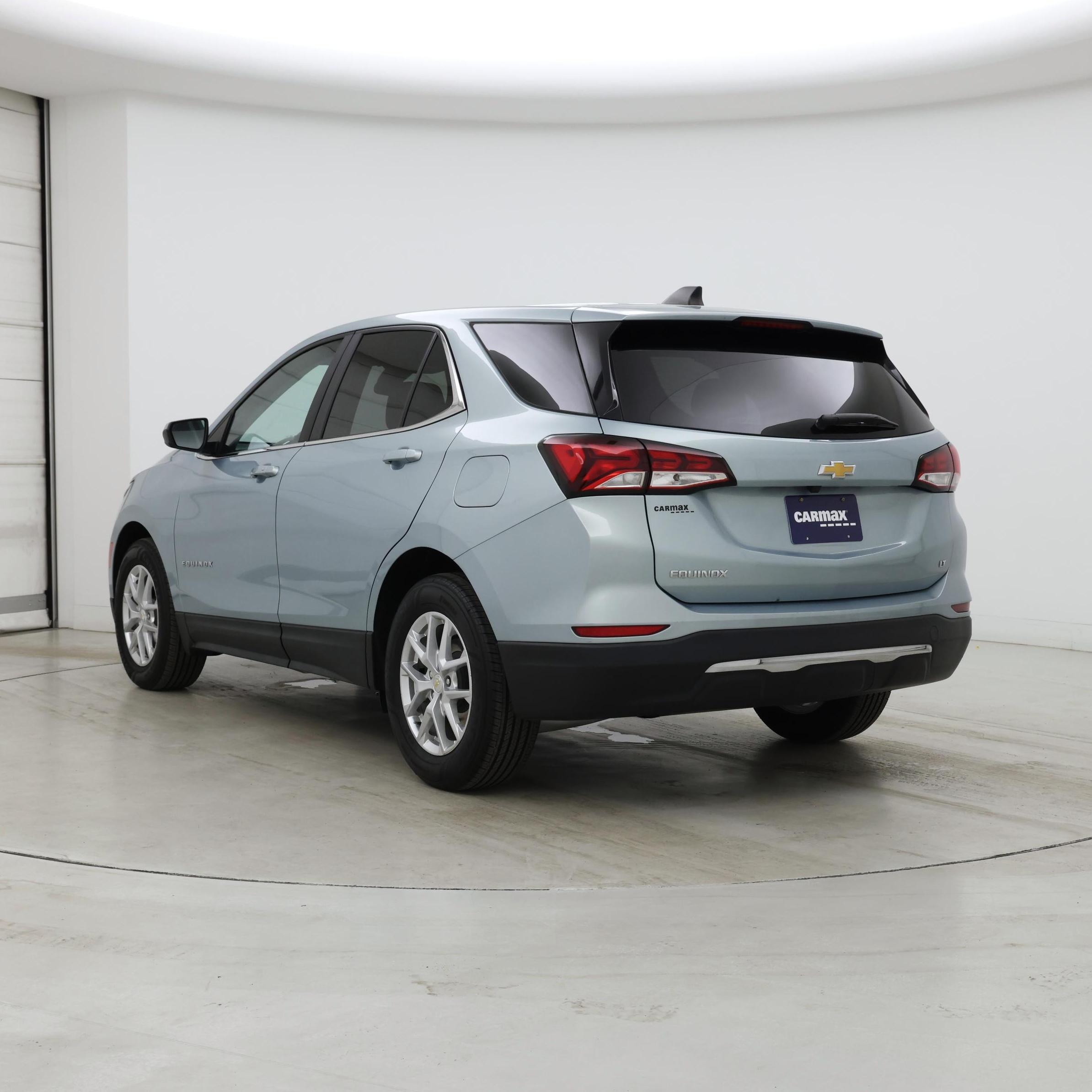 Thumbnail: 2022 Chevrolet Equinox - 2