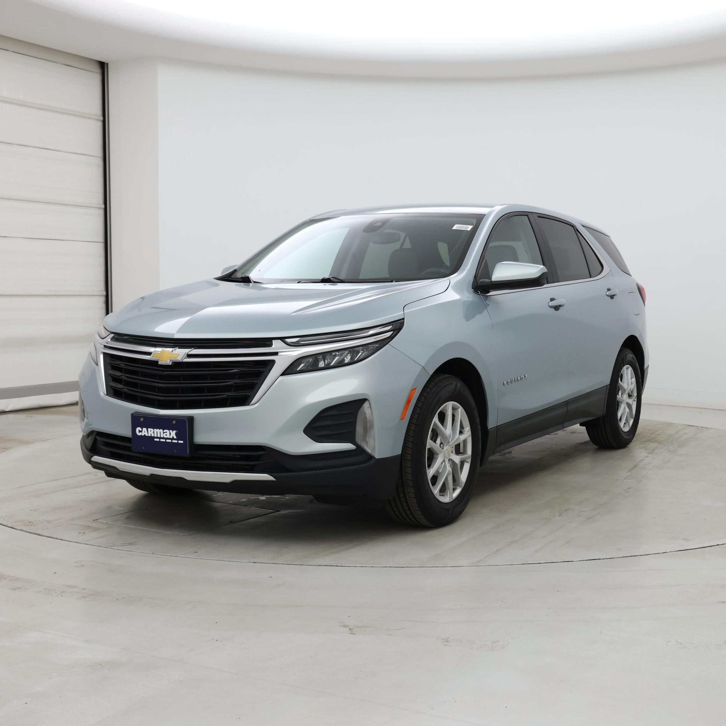 Thumbnail: 2022 Chevrolet Equinox - 4