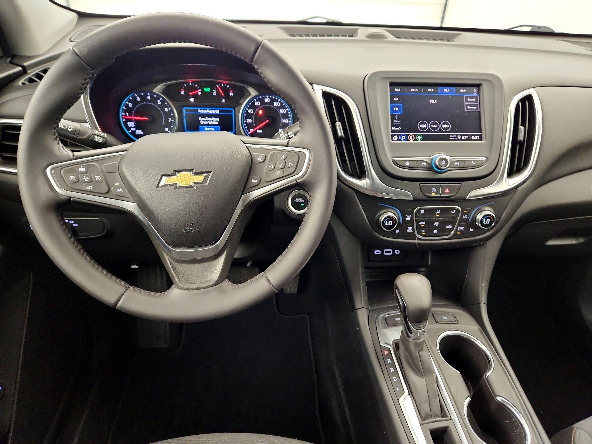 Thumbnail: 2022 Chevrolet Equinox - 10