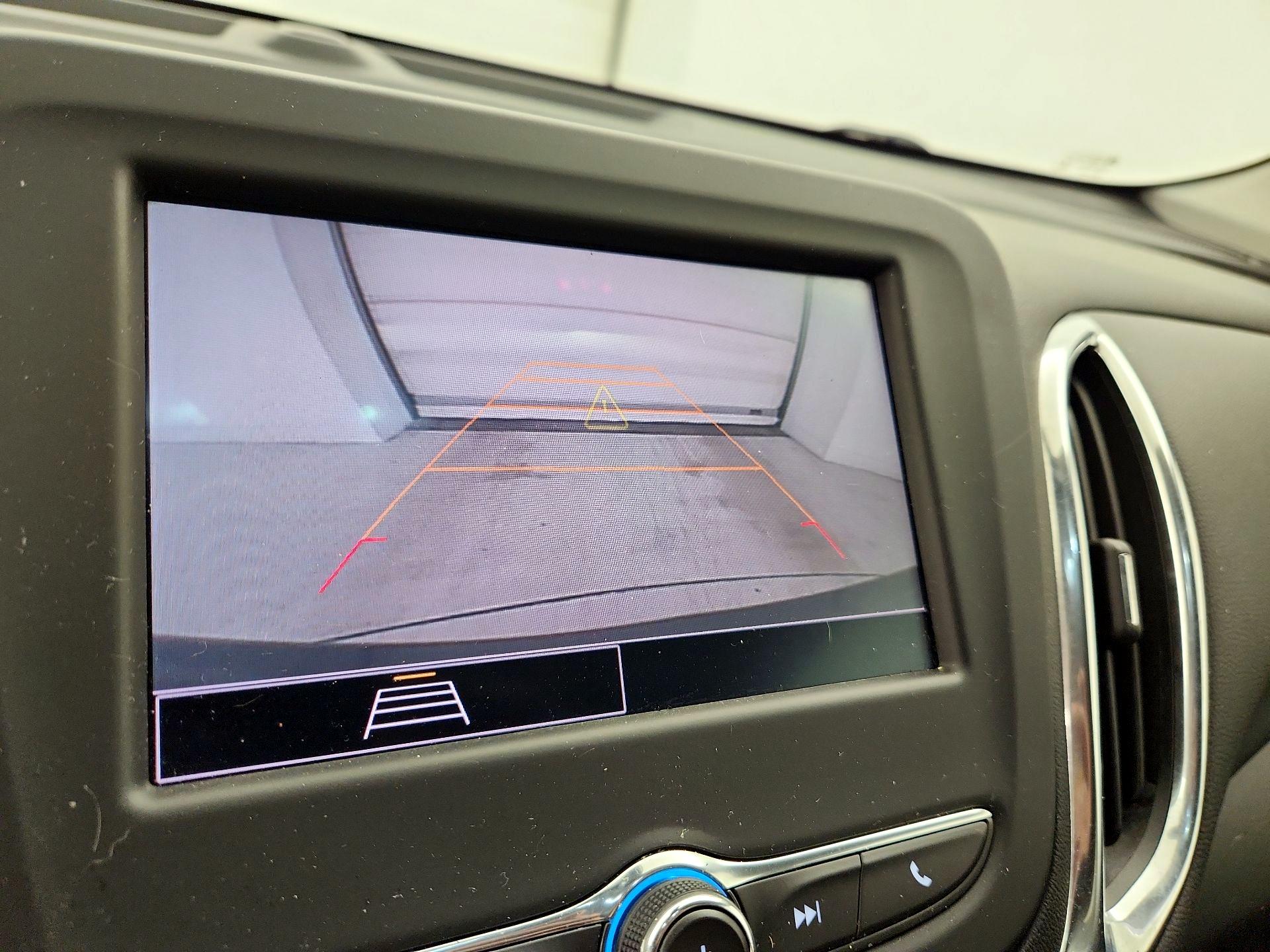 Thumbnail: 2022 Chevrolet Equinox - 14