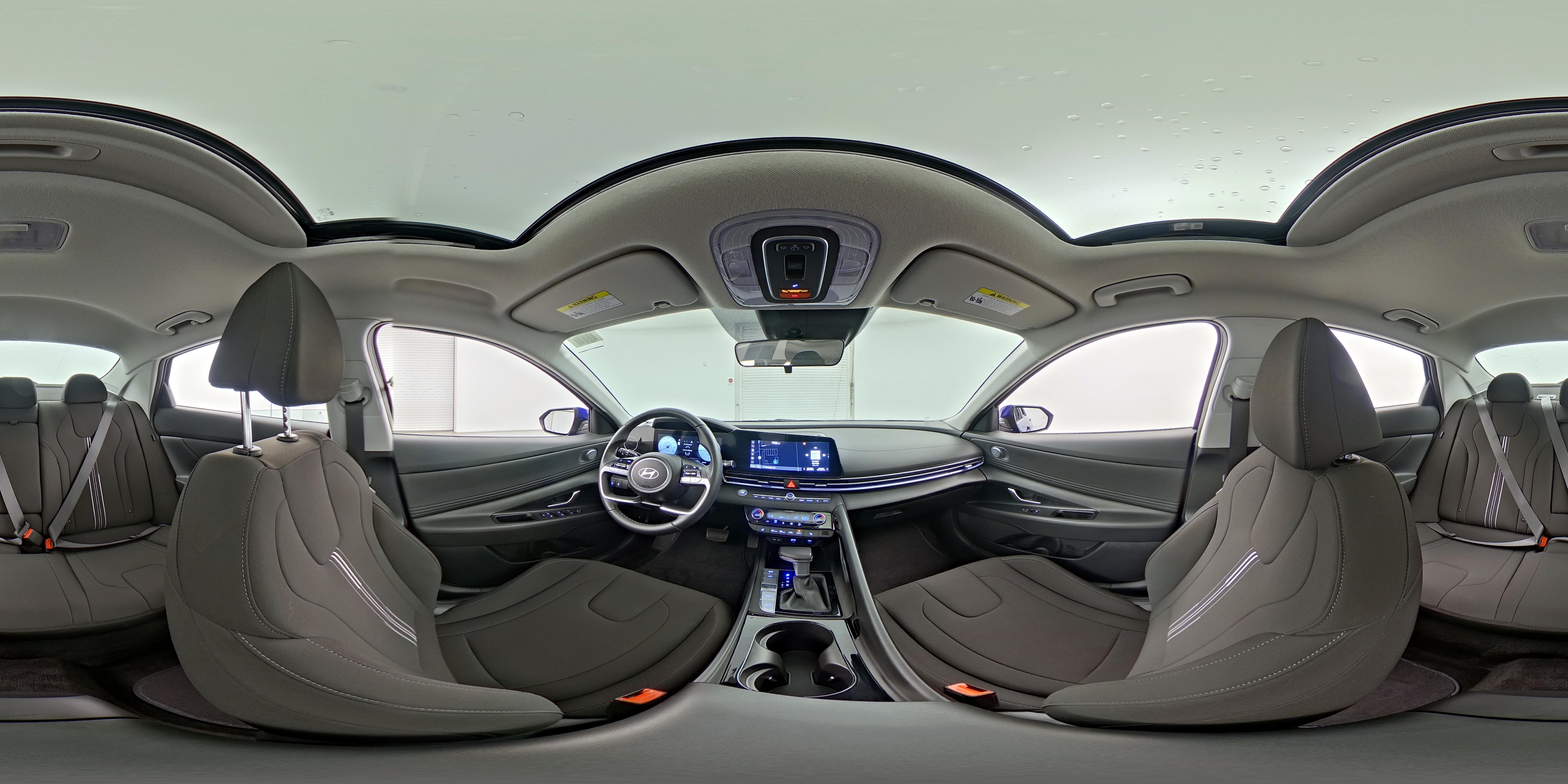 2024 Hyundai Elantra SEL - Photo 26