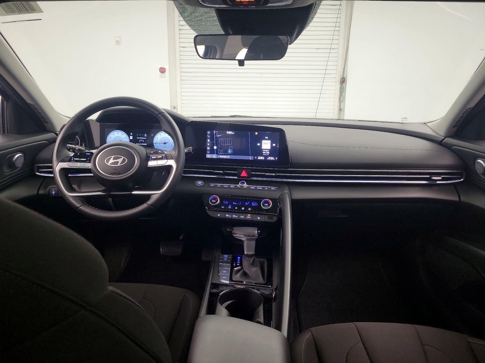 2024 Hyundai Elantra SEL - Photo 10