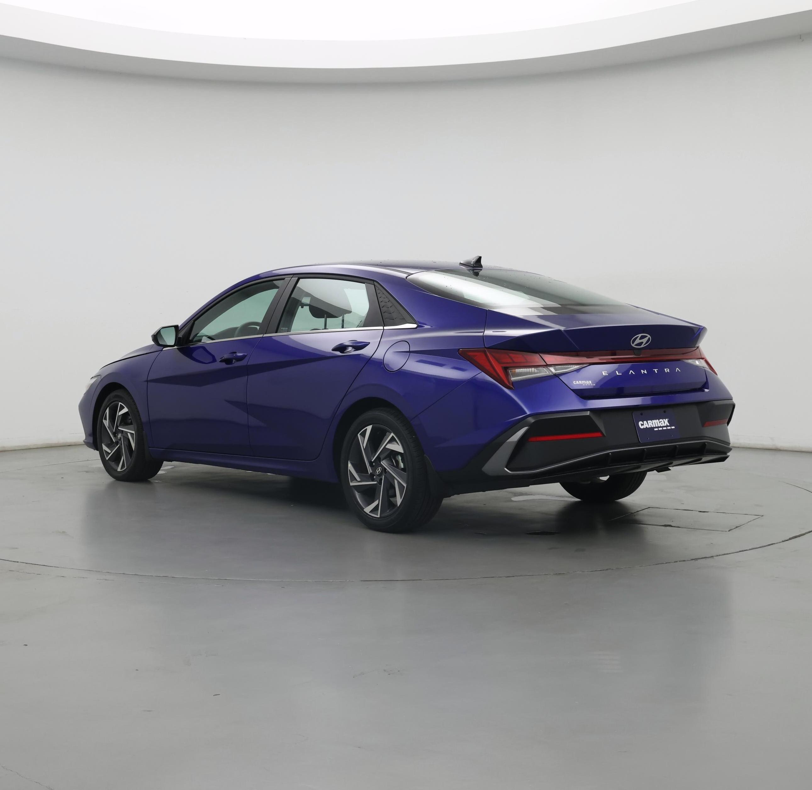 Thumbnail: 2024 Hyundai Elantra - 2