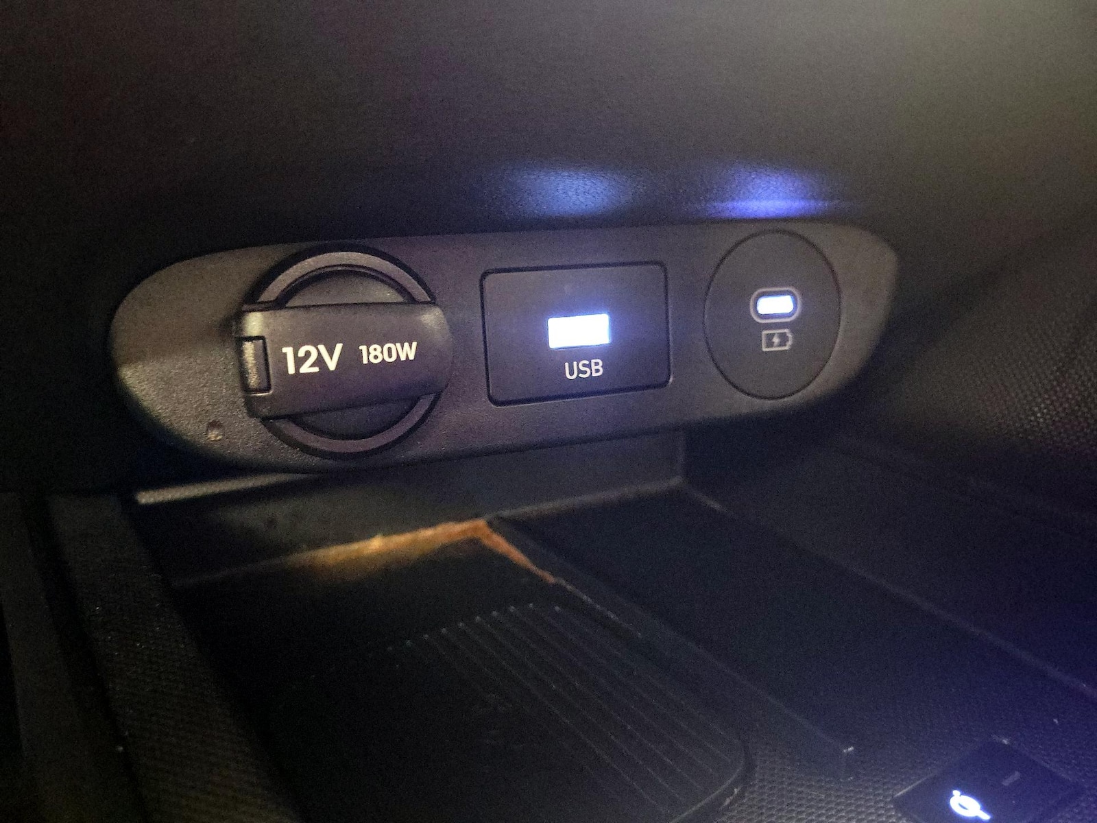 2024 Hyundai Elantra SEL - Photo 20