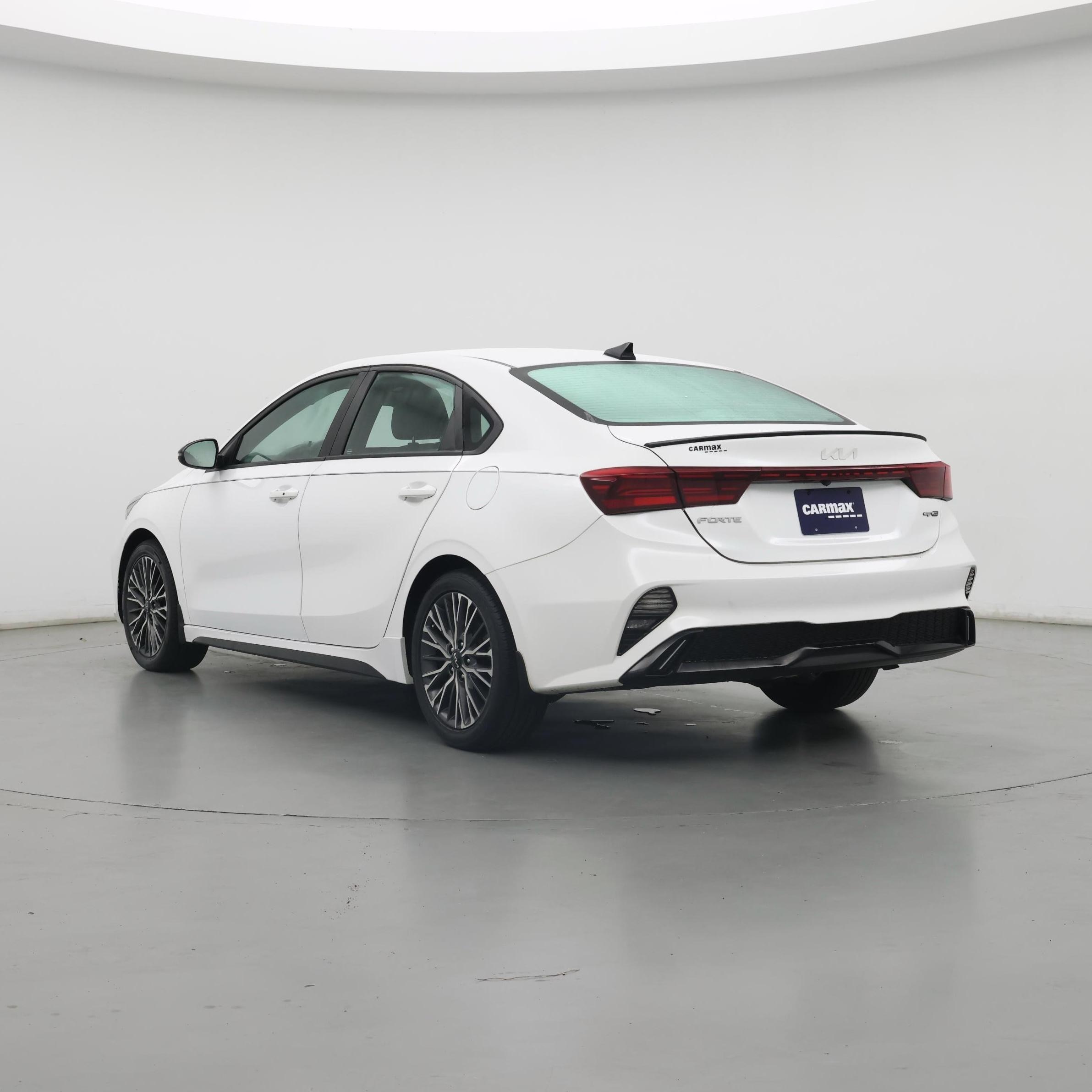 Thumbnail: 2022 Kia Forte - 2