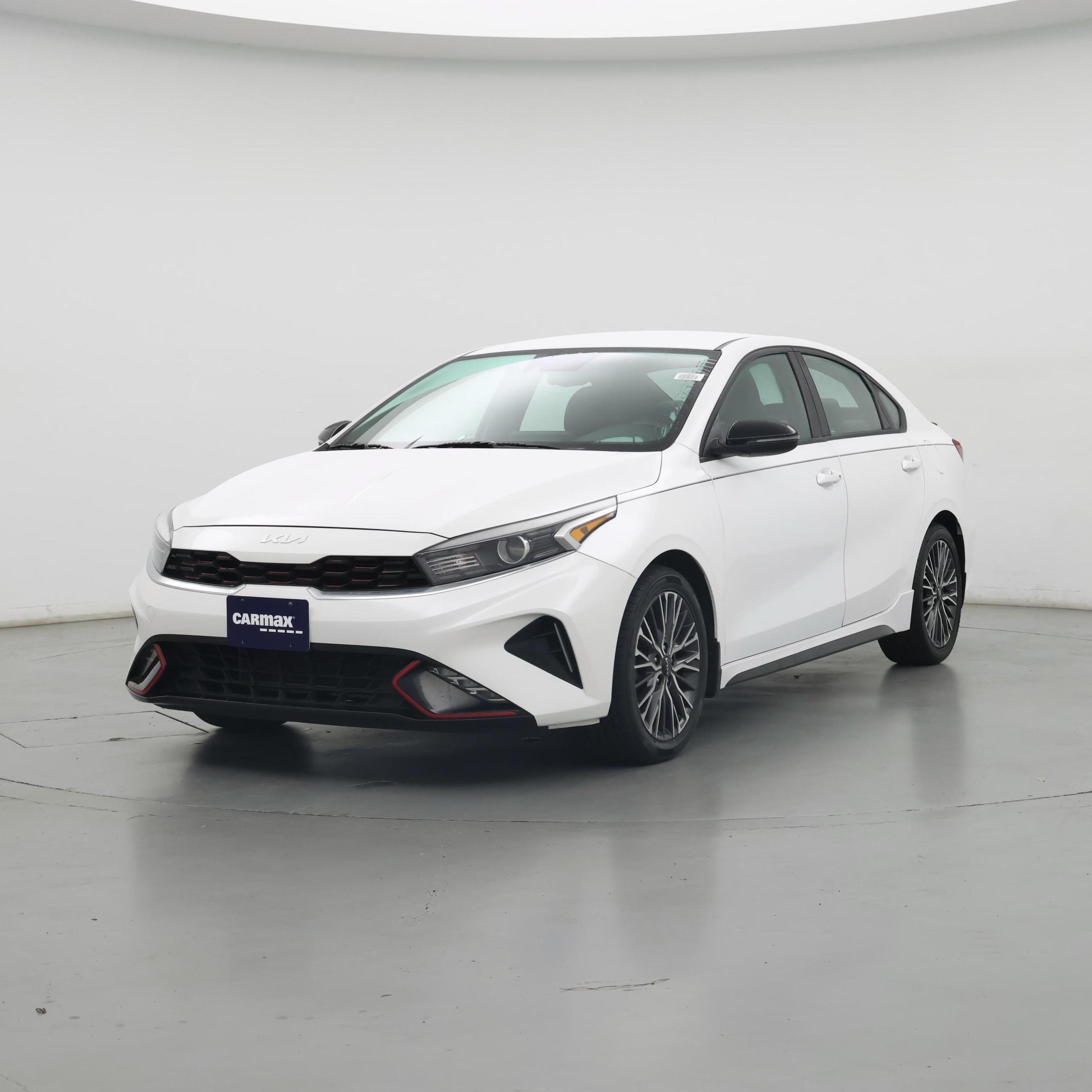 Thumbnail: 2022 Kia Forte - 4